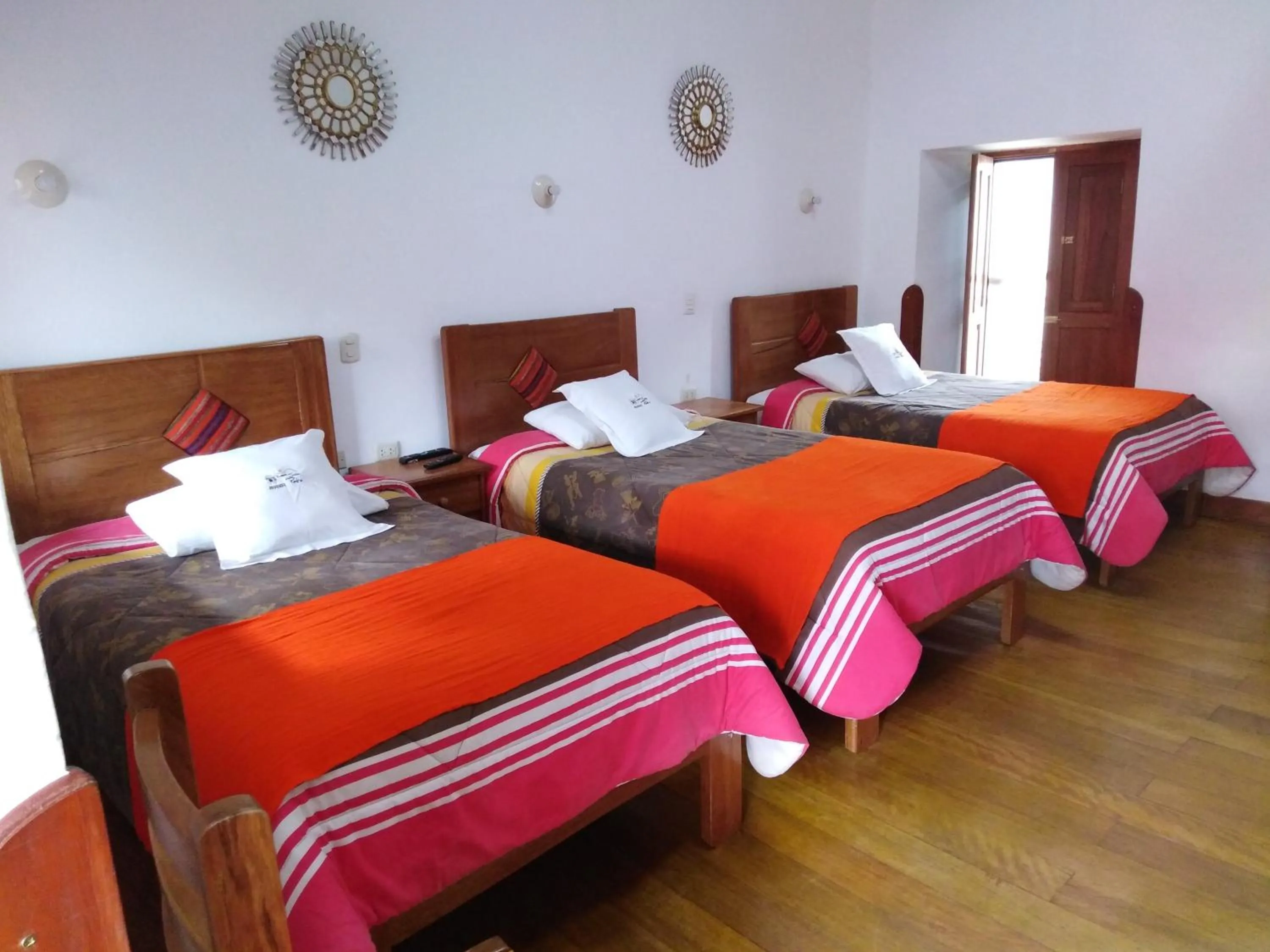 Photo of the whole room, Bed in Casa San Pedro Cusco