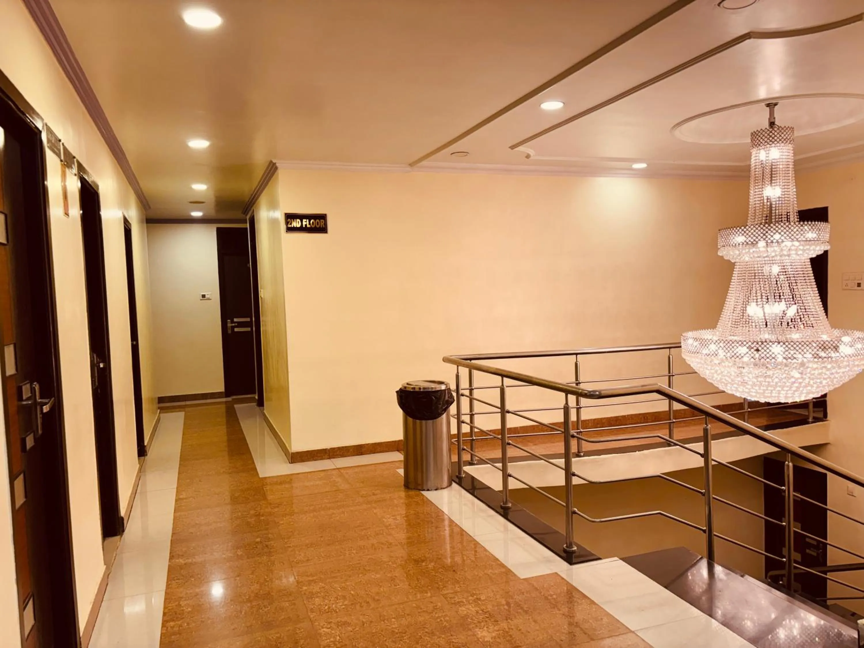 Property building in Hotel Chariot Inn Patna