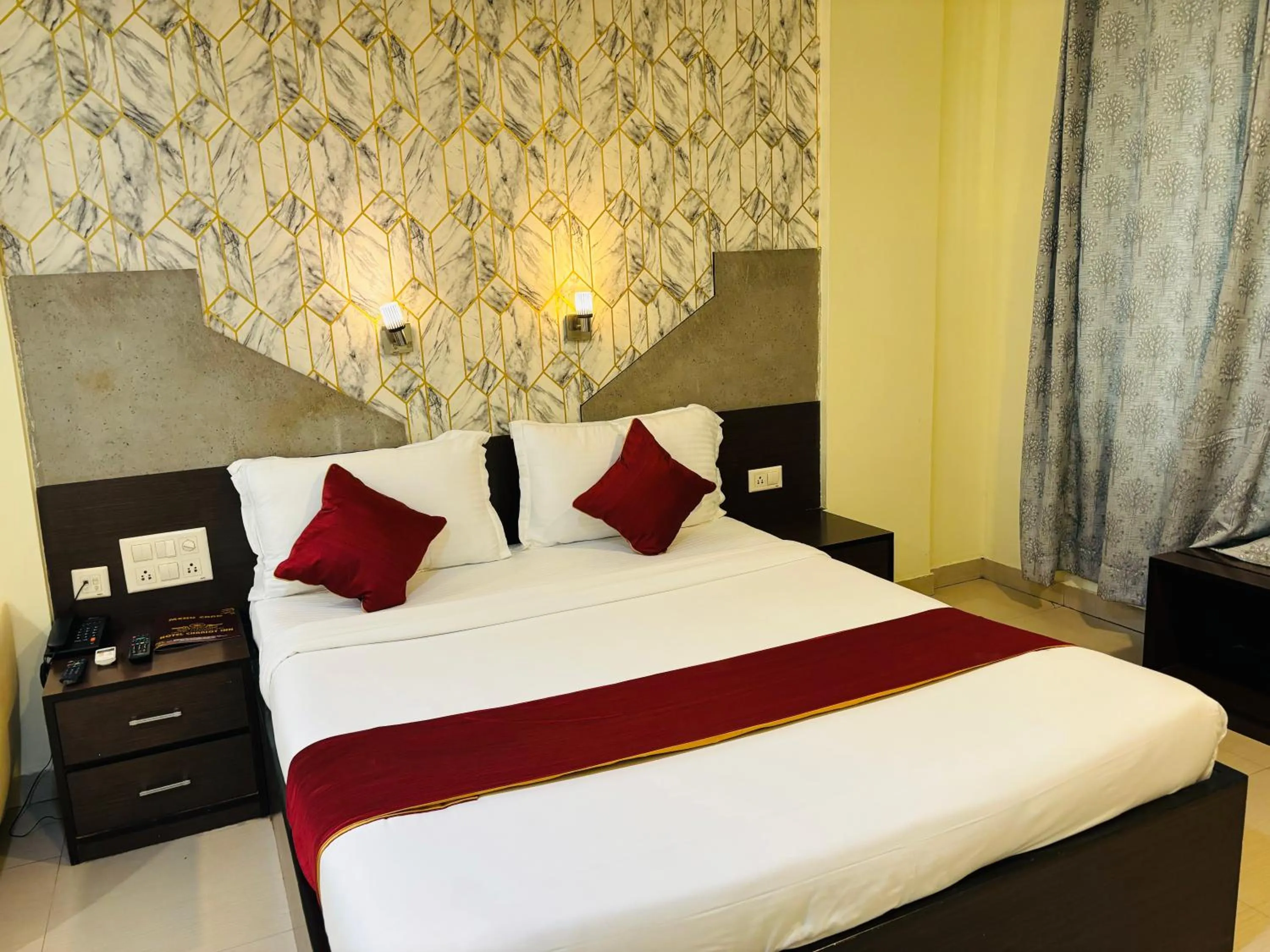 Photo of the whole room, Bed in Hotel Chariot Inn Patna