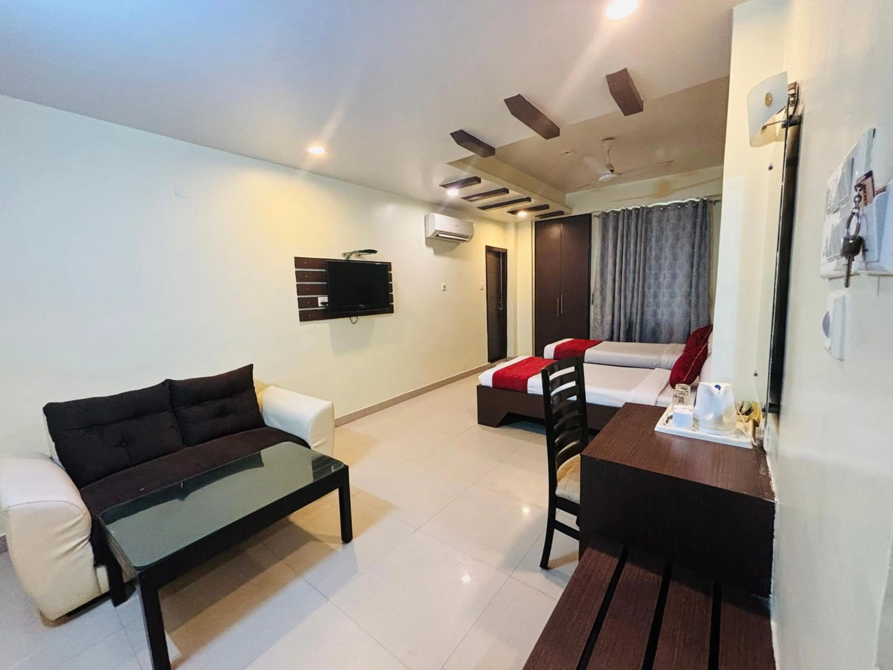 TV and multimedia in Hotel Chariot Inn Patna