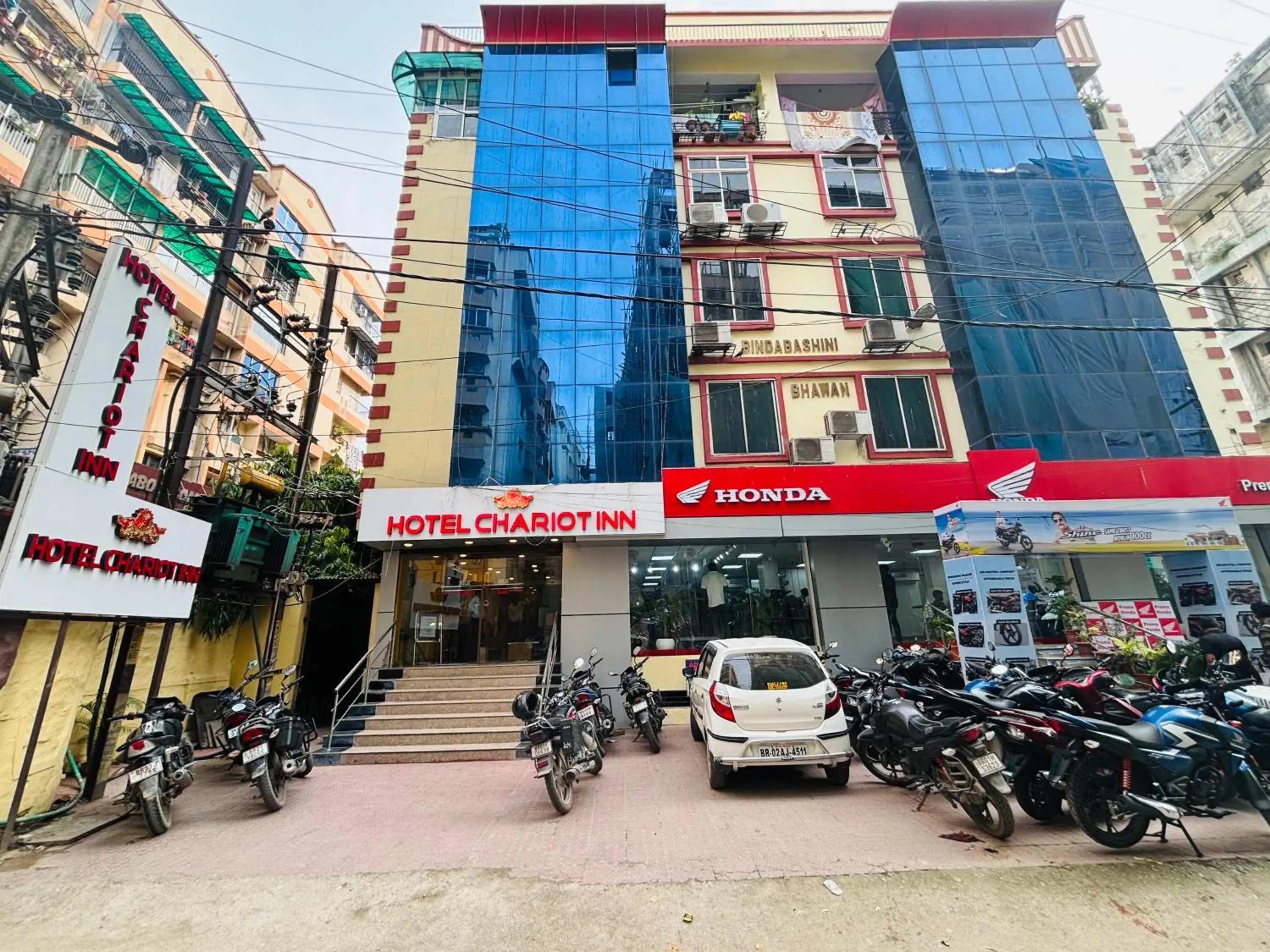 Property building in Hotel Chariot Inn Patna Property building in Hotel Chariot Inn Patna