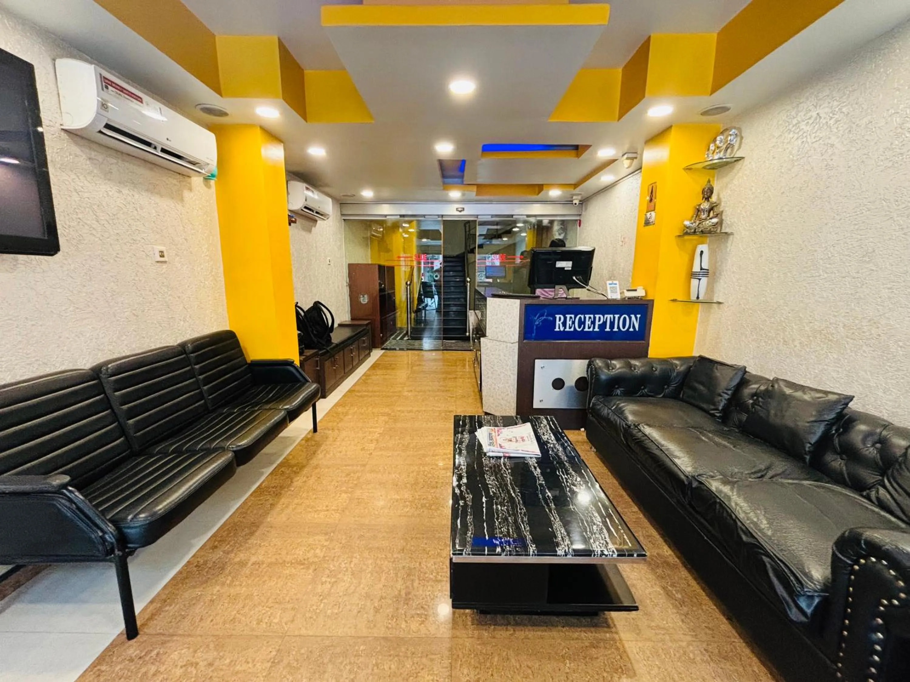 Lobby or reception in Hotel Chariot Inn Patna