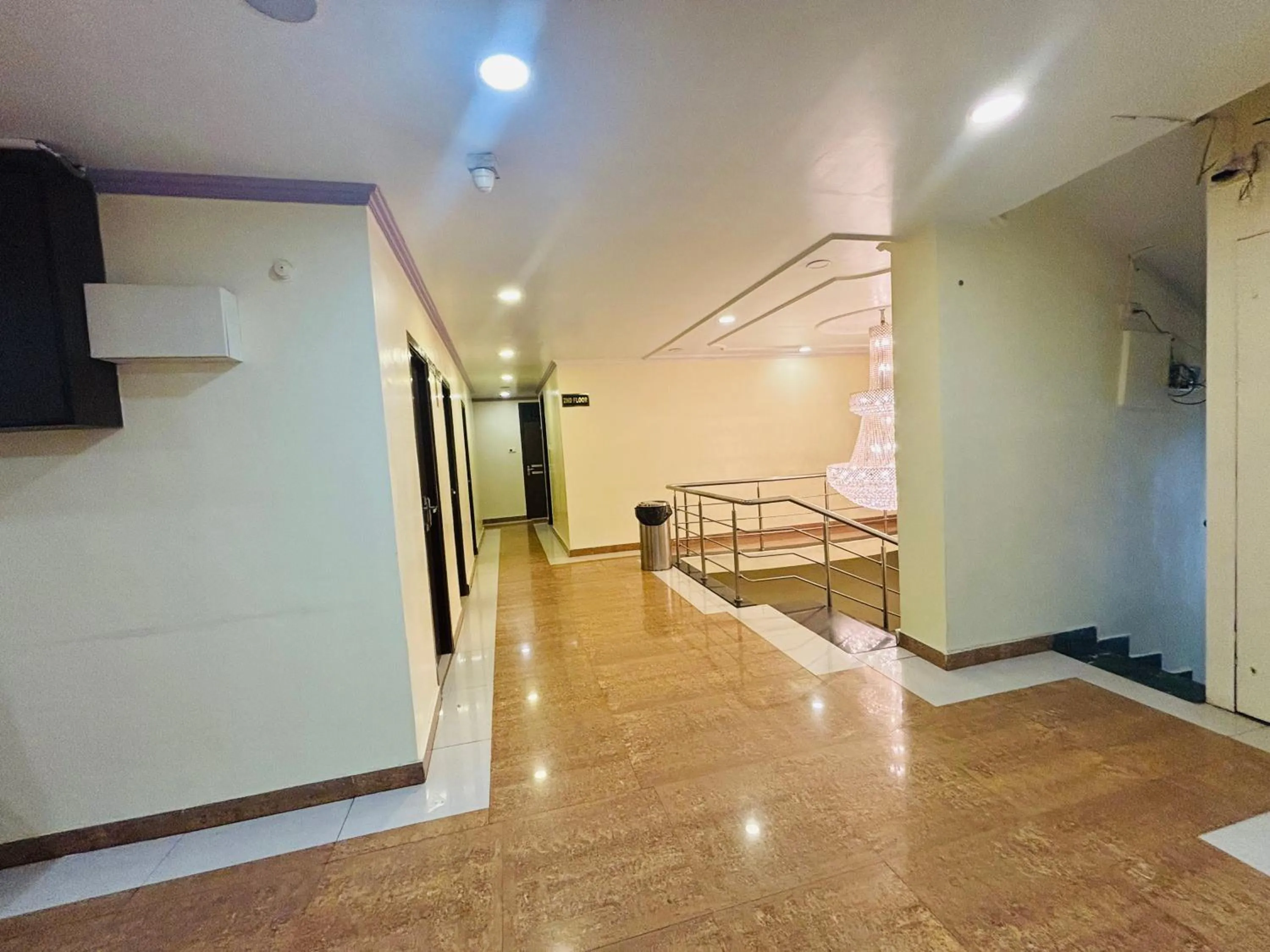 Property building in Hotel Chariot Inn Patna