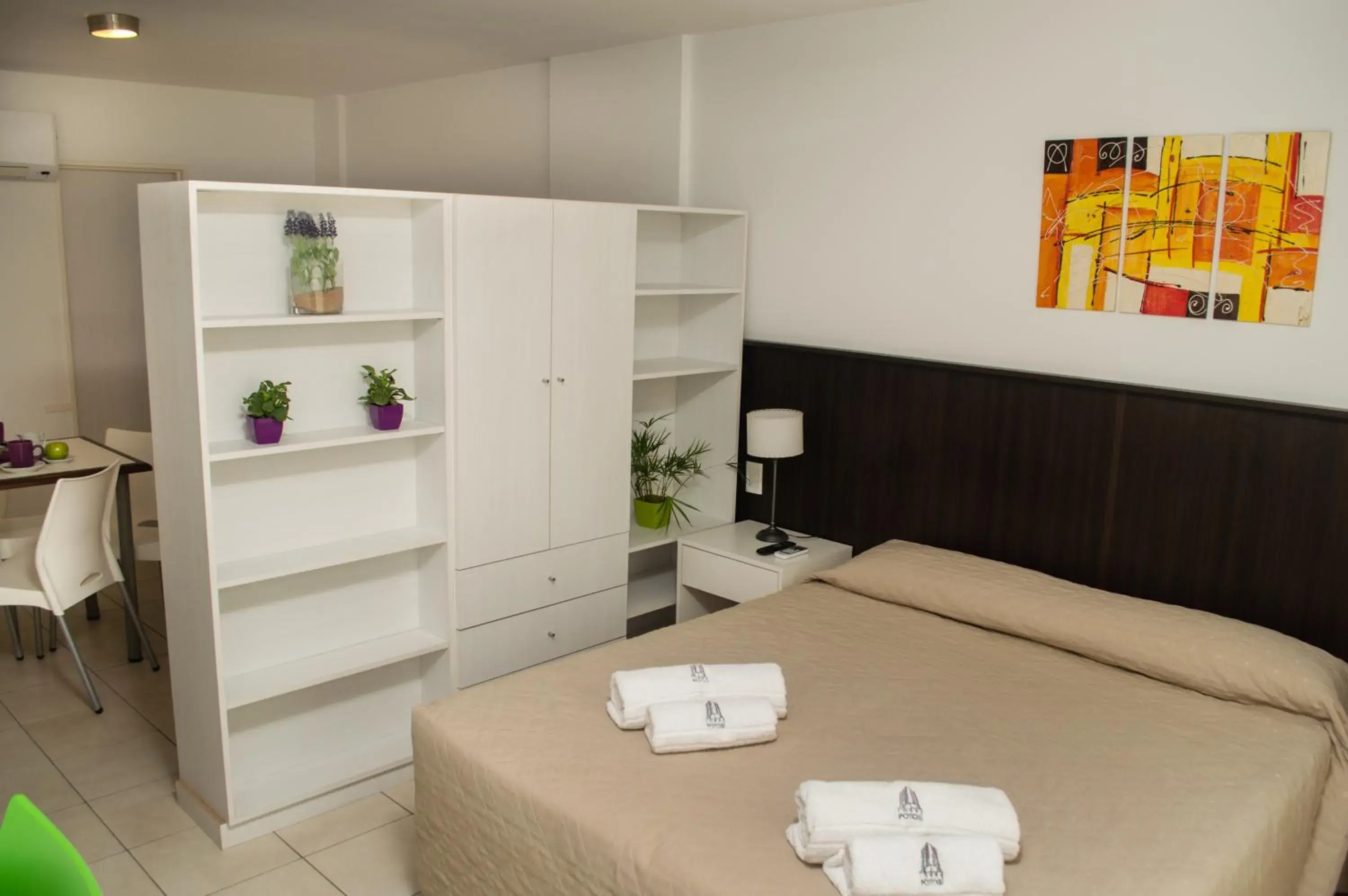 Bed in Torre Potosi Departamentos Bed in Torre Potosi Departamentos