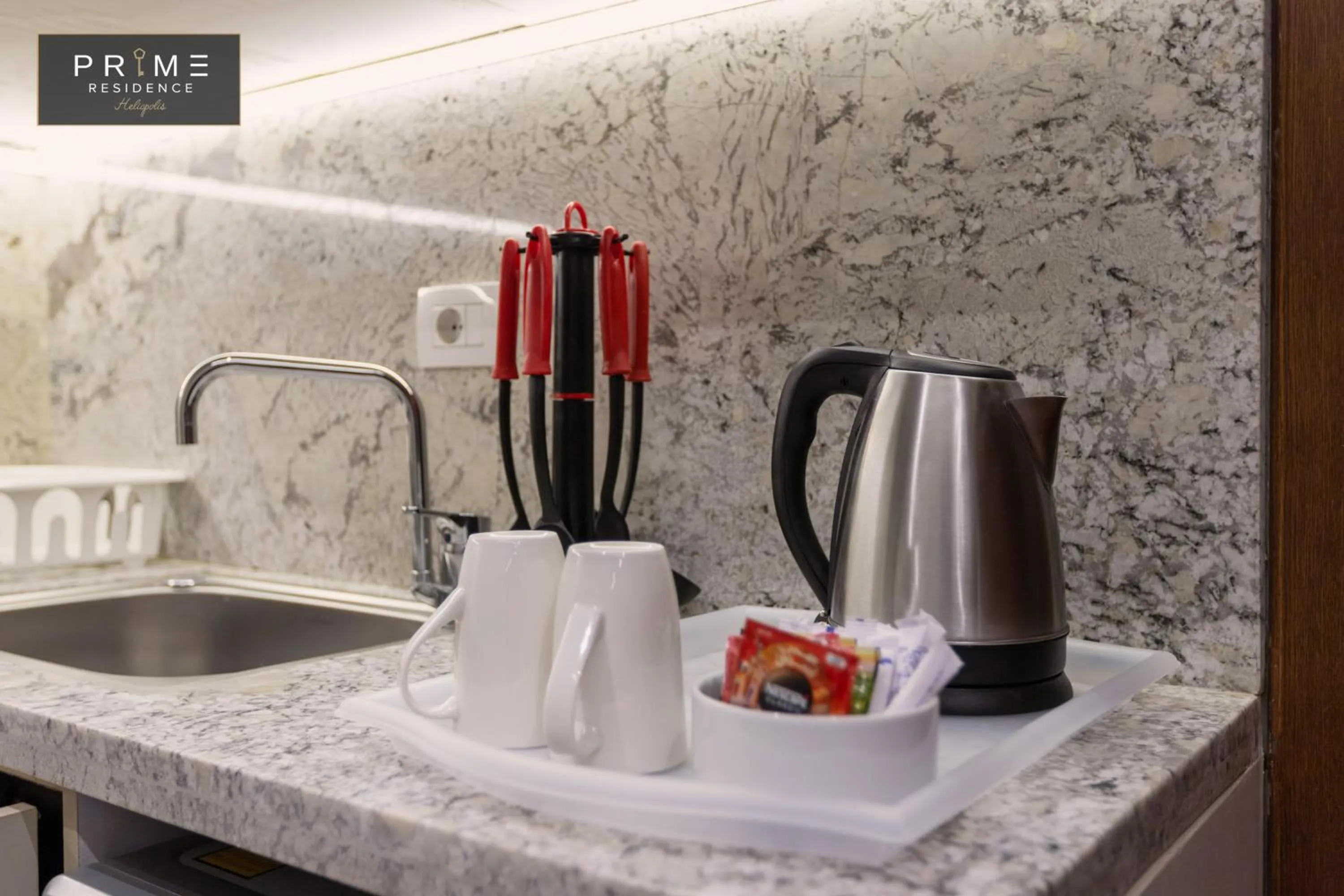 Coffee/tea facilities in Prime Residence Heliopolis