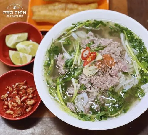 Breakfast in Moon Hotel 26 Do Quang