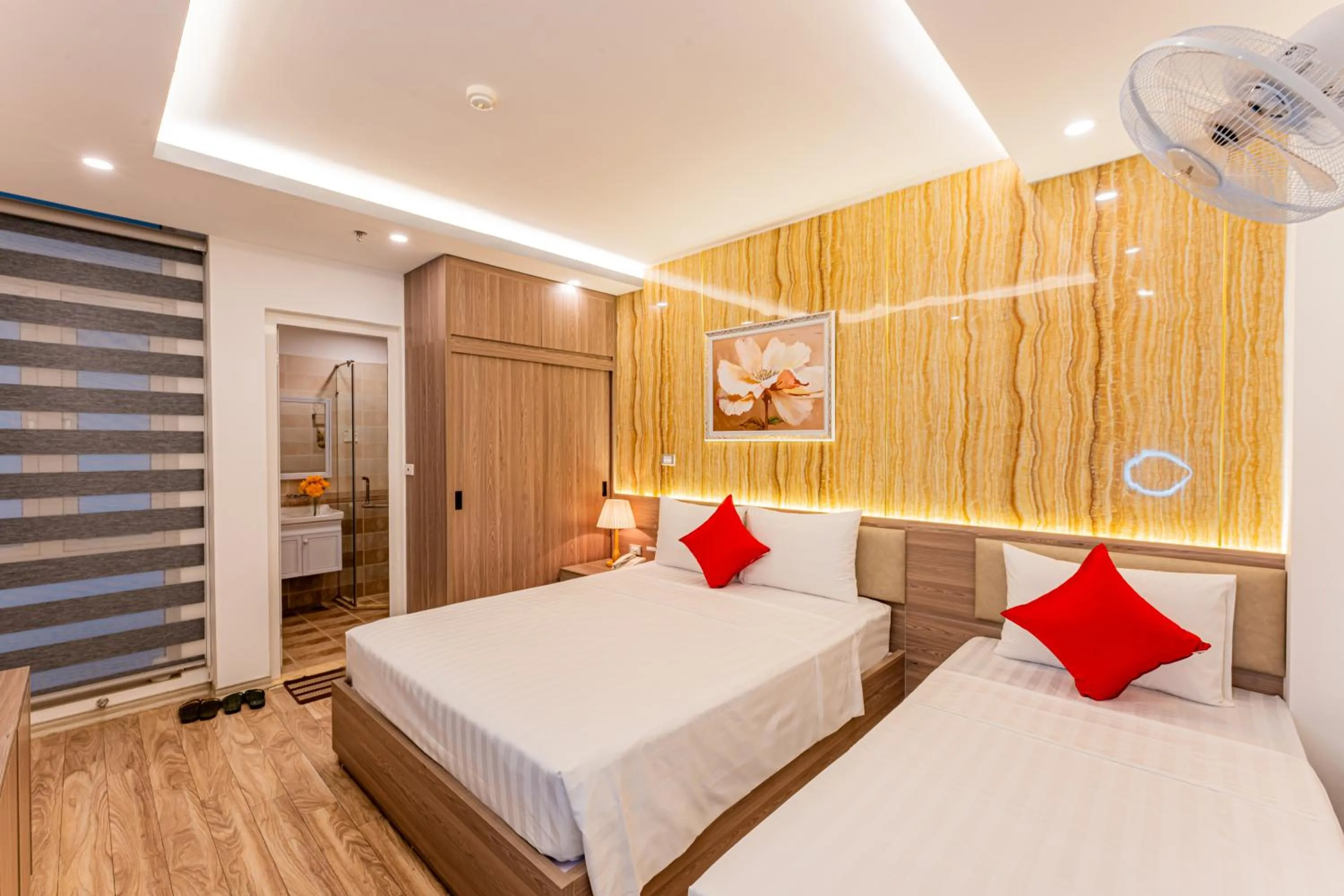 Bed in Moon Hotel 26 Do Quang