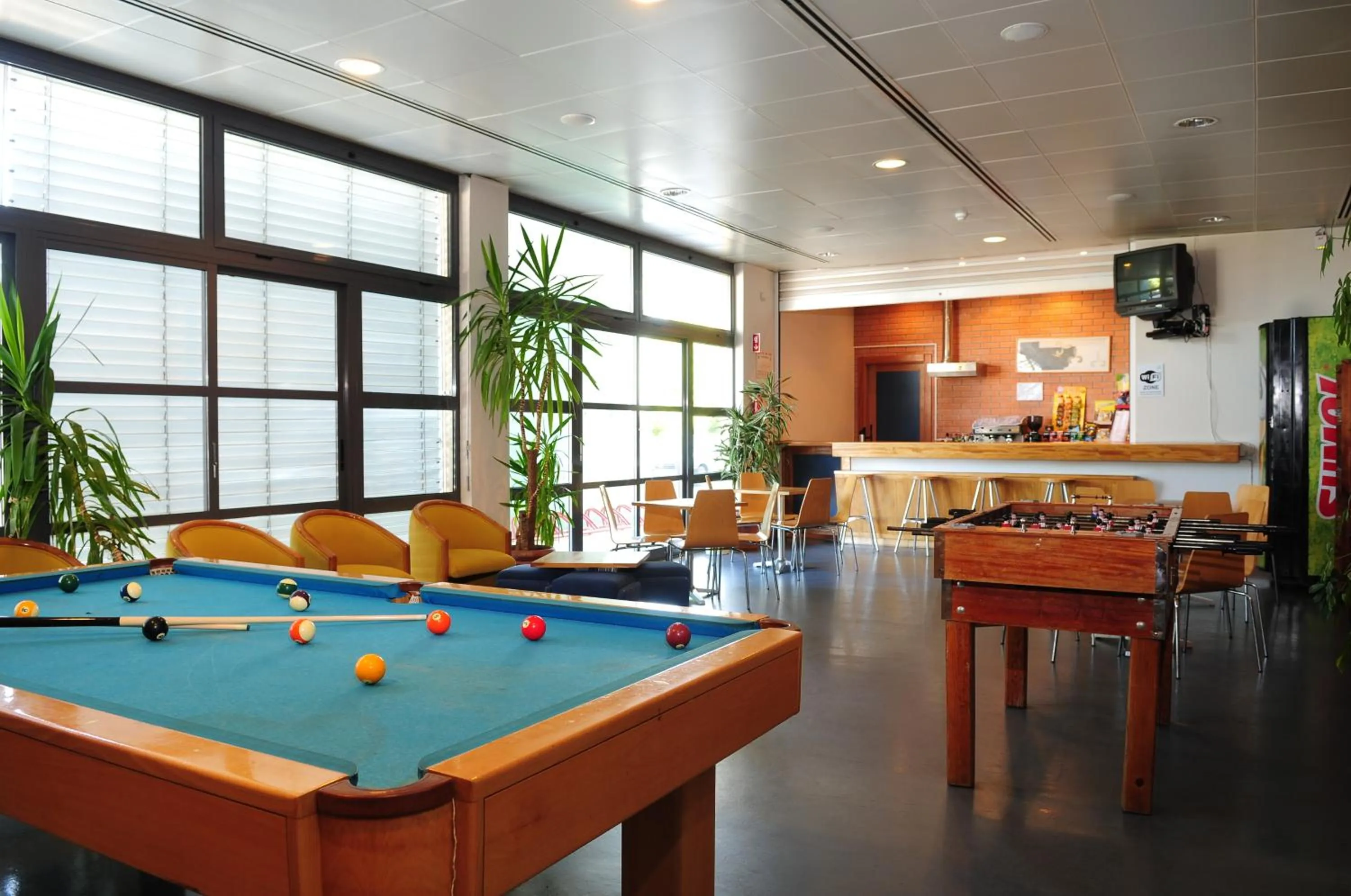 Game Room in HI Abrantes – Pousada de Juventude