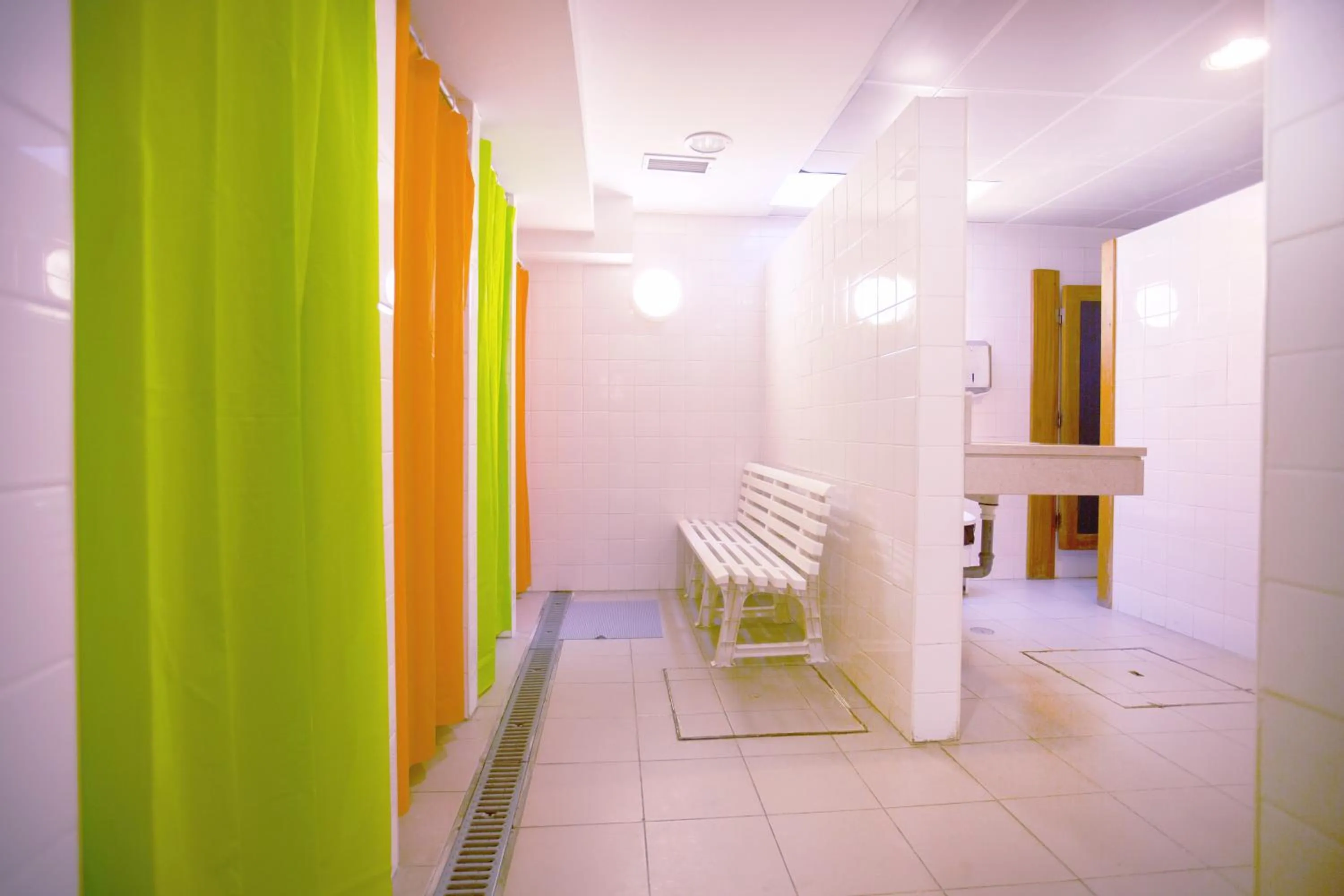 Bathroom in HI Abrantes – Pousada de Juventude
