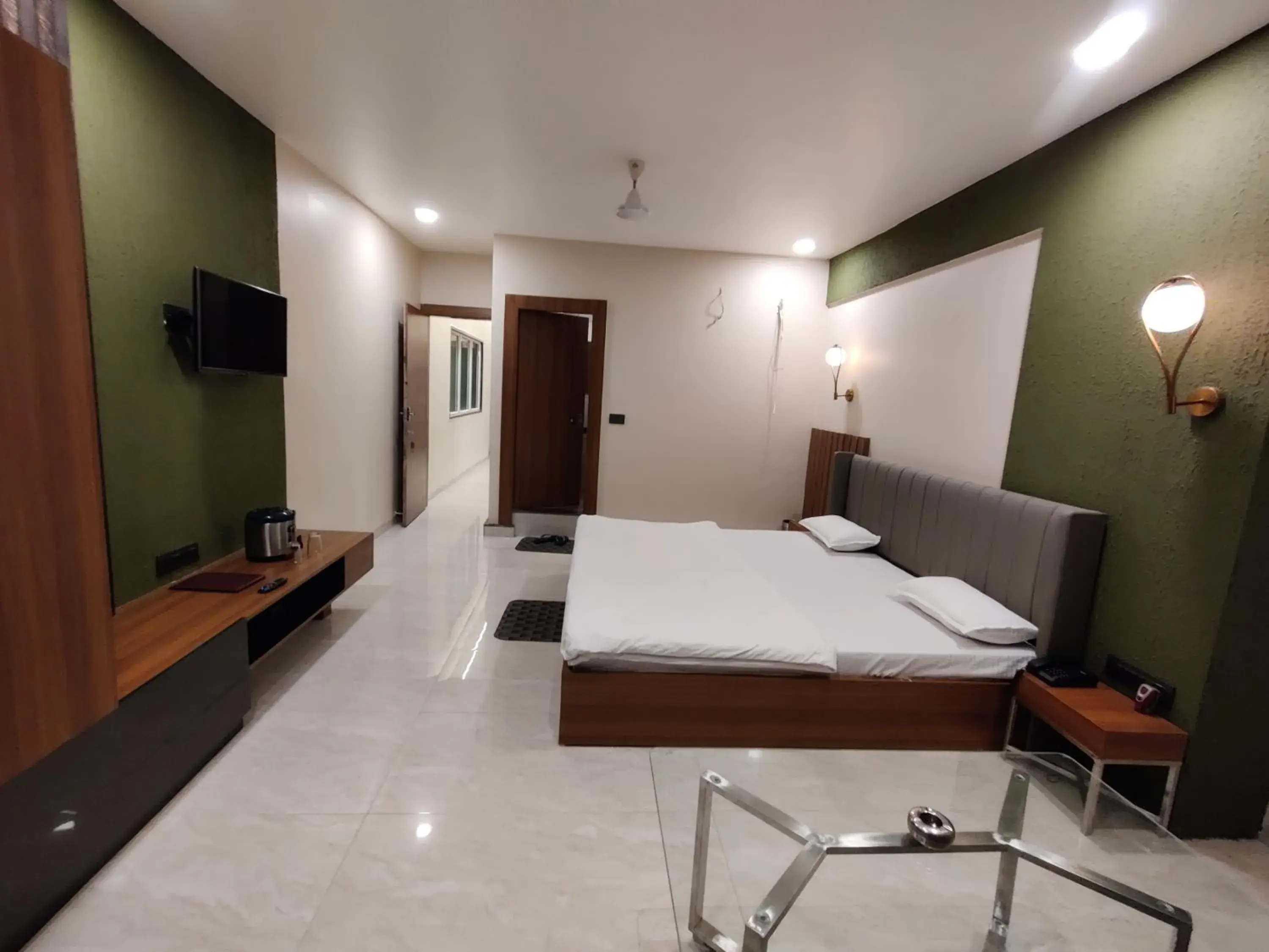 Photo of the whole room, Bed in Hotel utkarsh Photo of the whole room, Bed in Hotel utkarsh