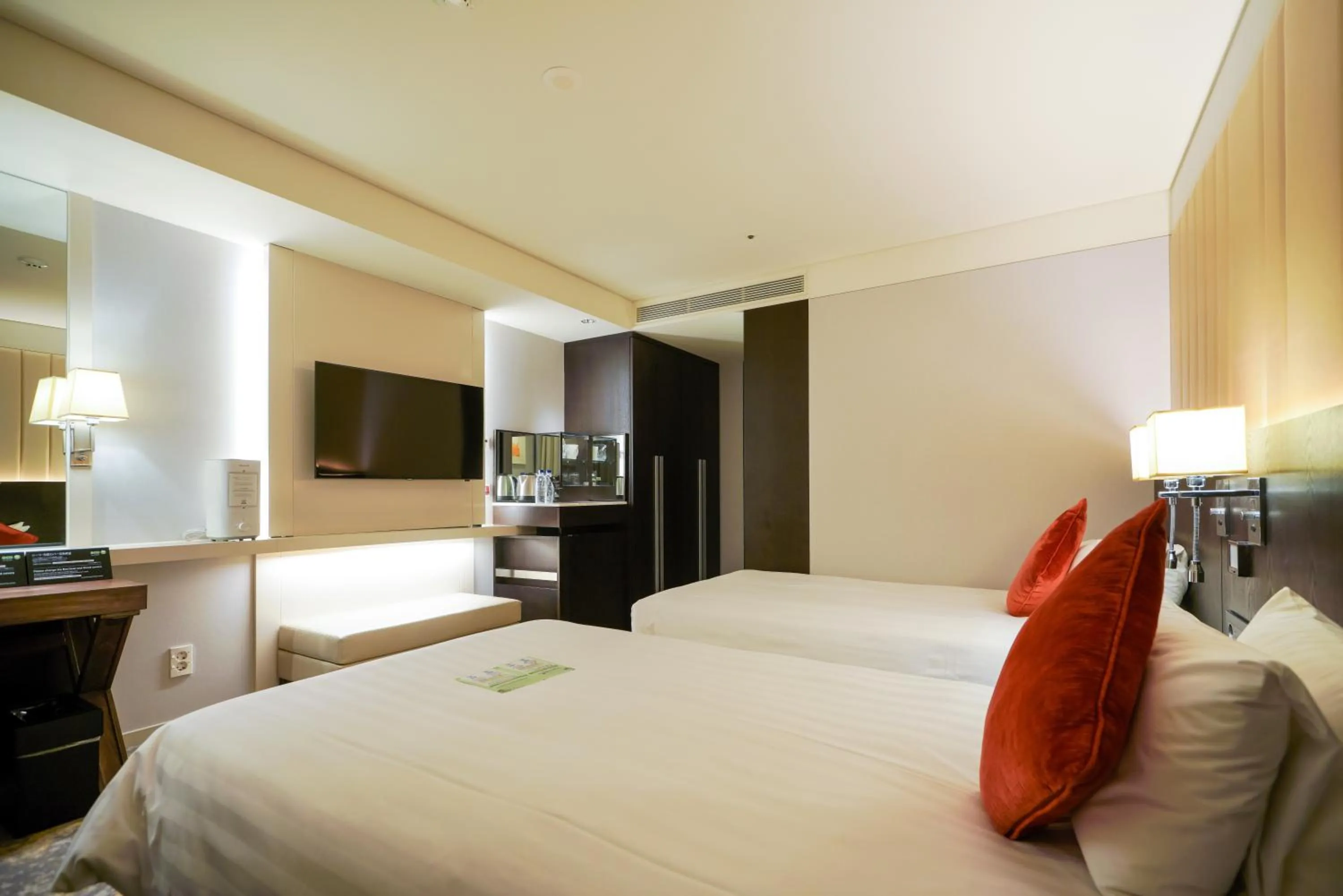 Bed in Solaria Nishitetsu Hotel Seoul Myeongdong - Renovated in 2025