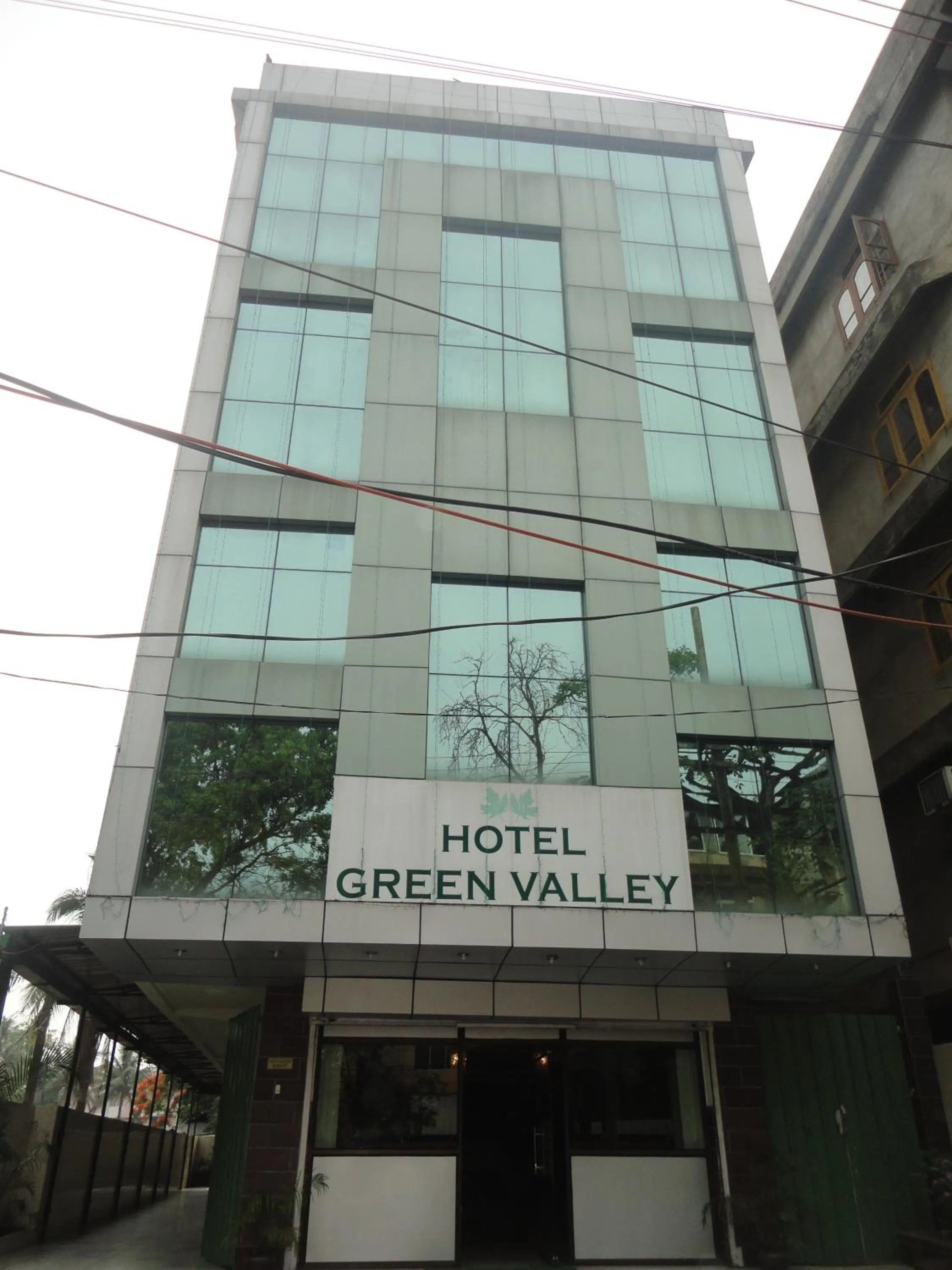 Facade/entrance in Hotel Green Valley