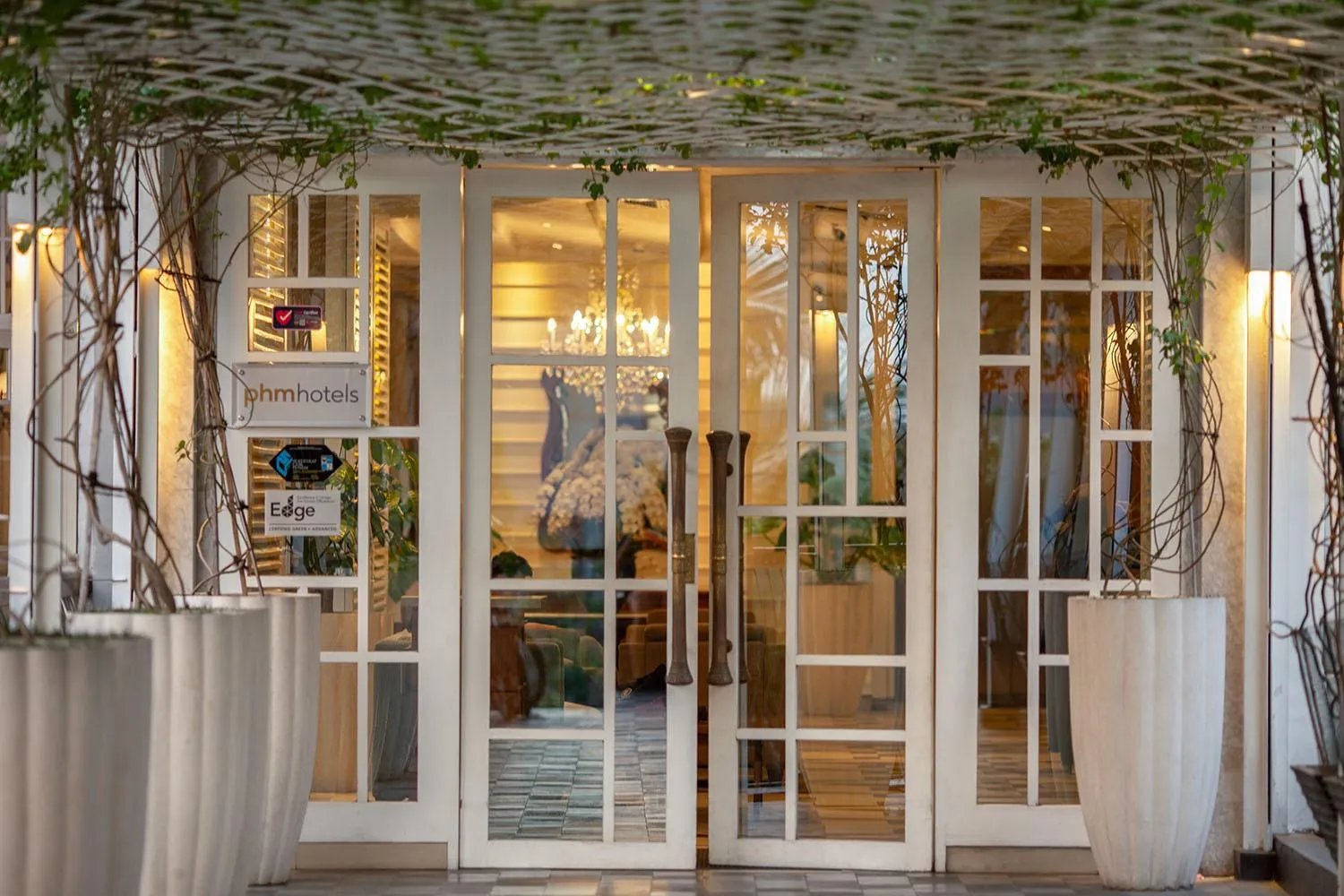 Lobby or reception in THE 1O1 Bogor Suryakancana