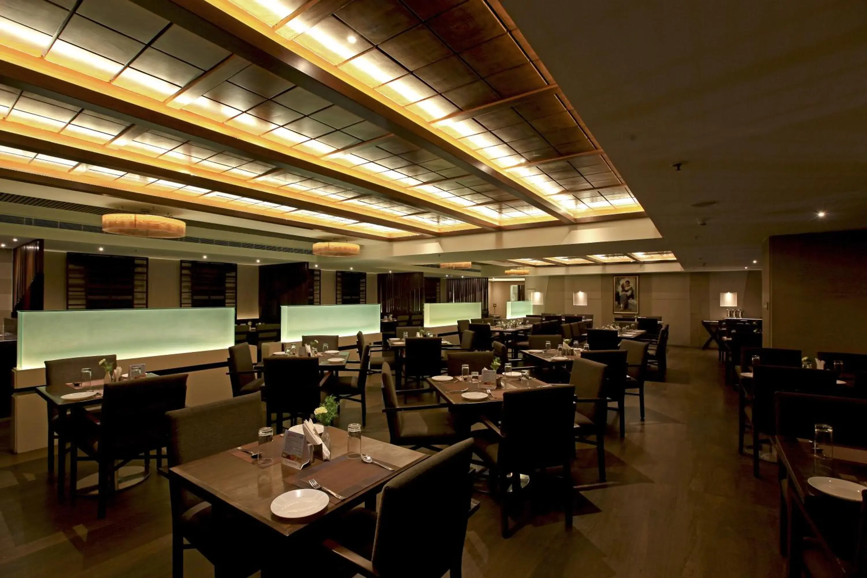 Restaurant/places to eat in Goutham Grand Hotel Restaurant/places to eat in Goutham Grand Hotel