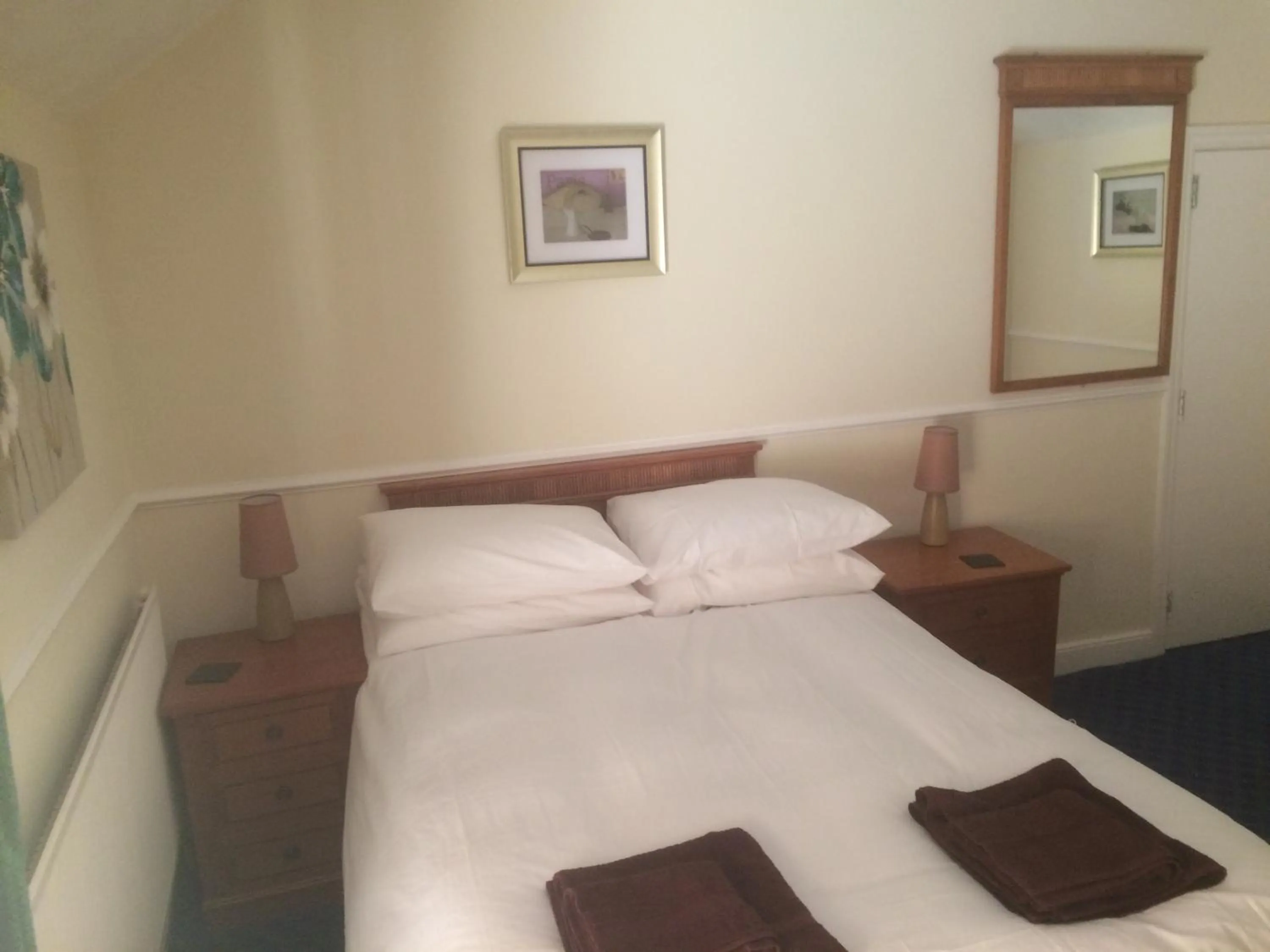 Bed in The Grafton Rooms