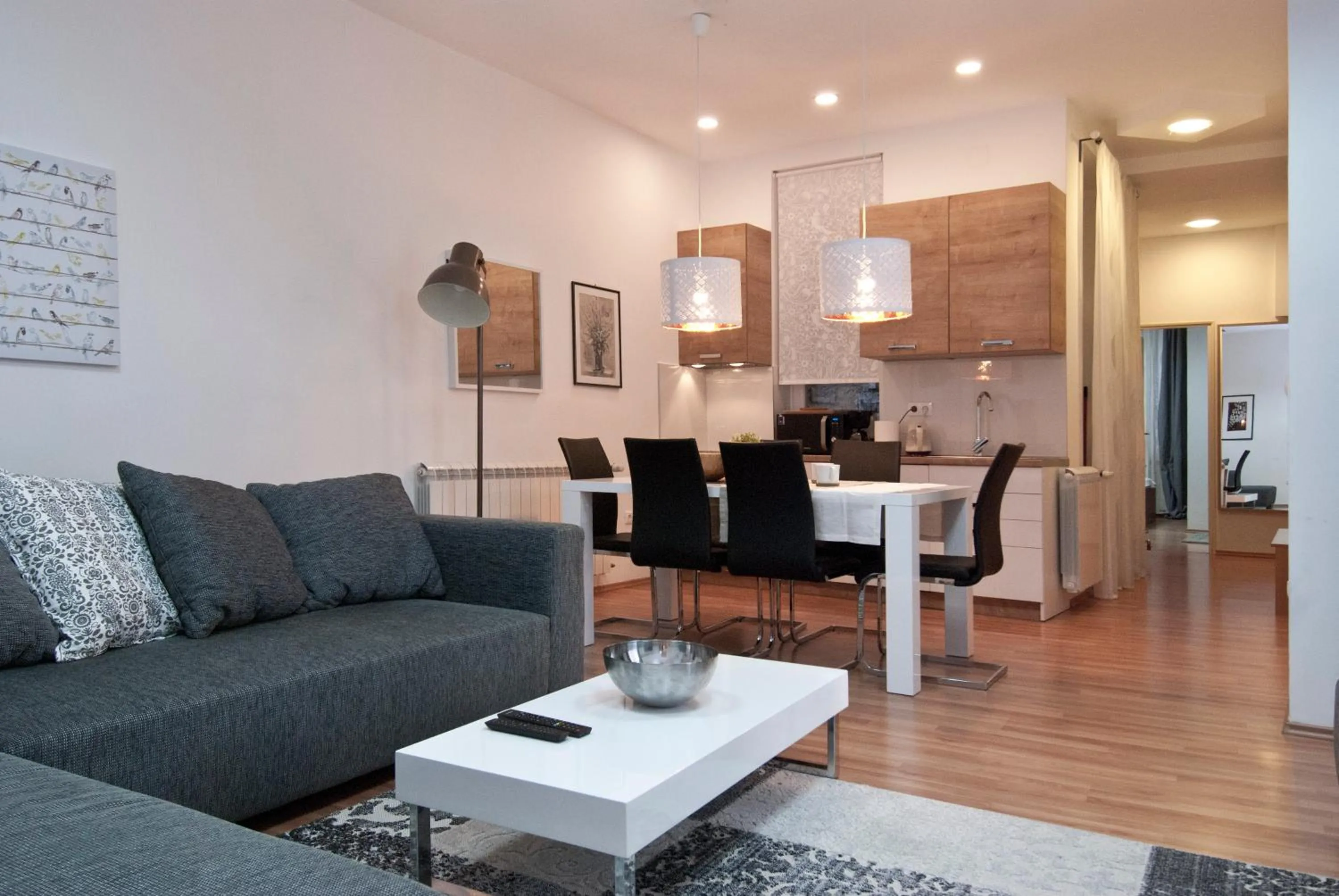 City Lights Apartment