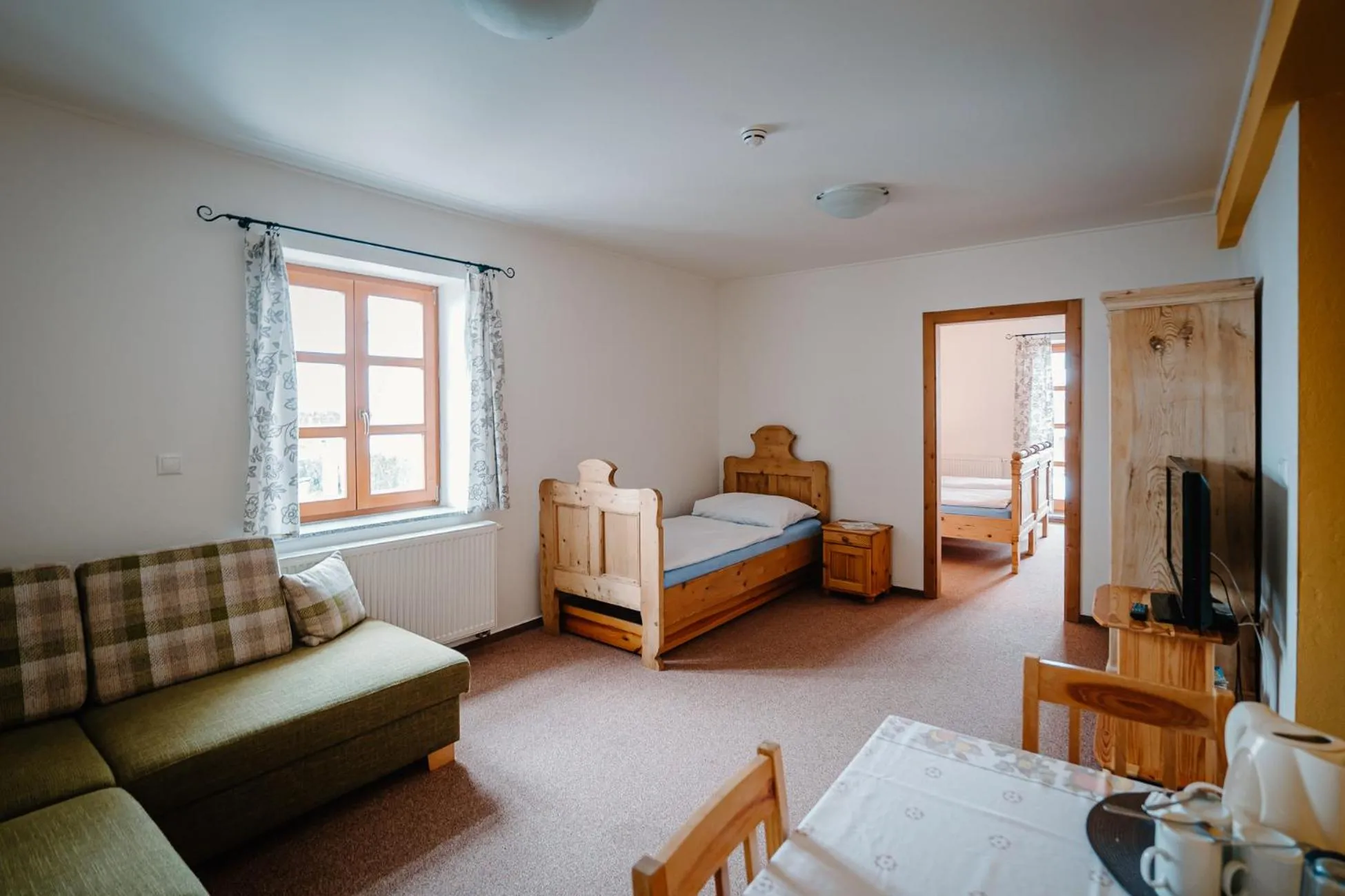 Triple Room with Terrace in PENZIÓN V STAROM MLYNE