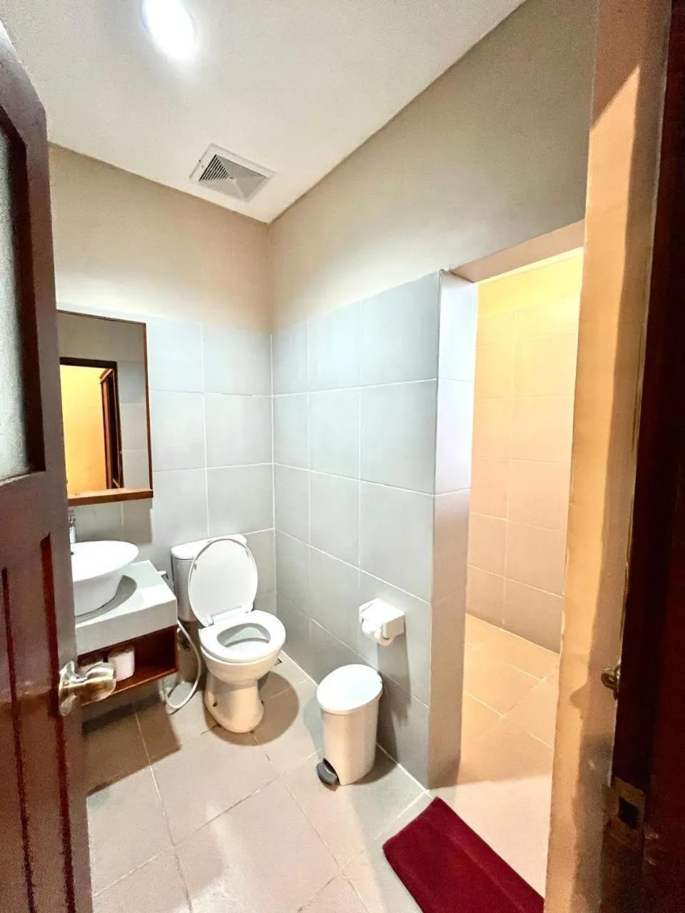 Shower in Nesa Sanur Bali