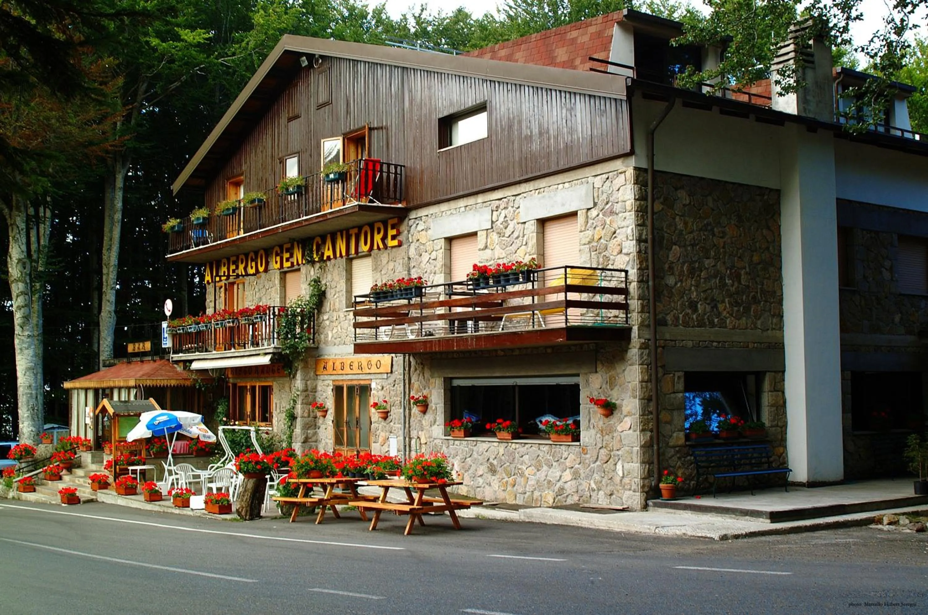 Facade/entrance in Albergo Generale Cantore - Monte Amiata