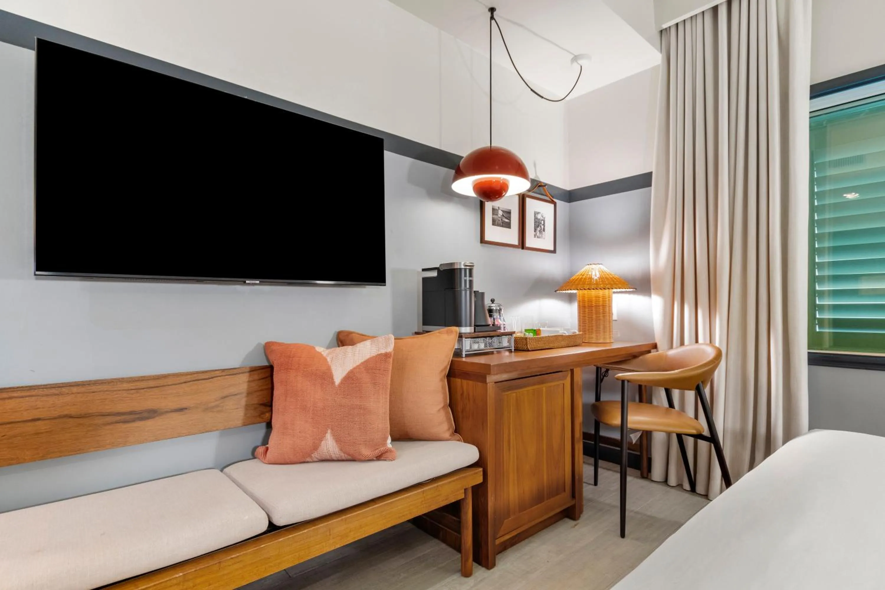 TV and multimedia, Bed in The Daydrift