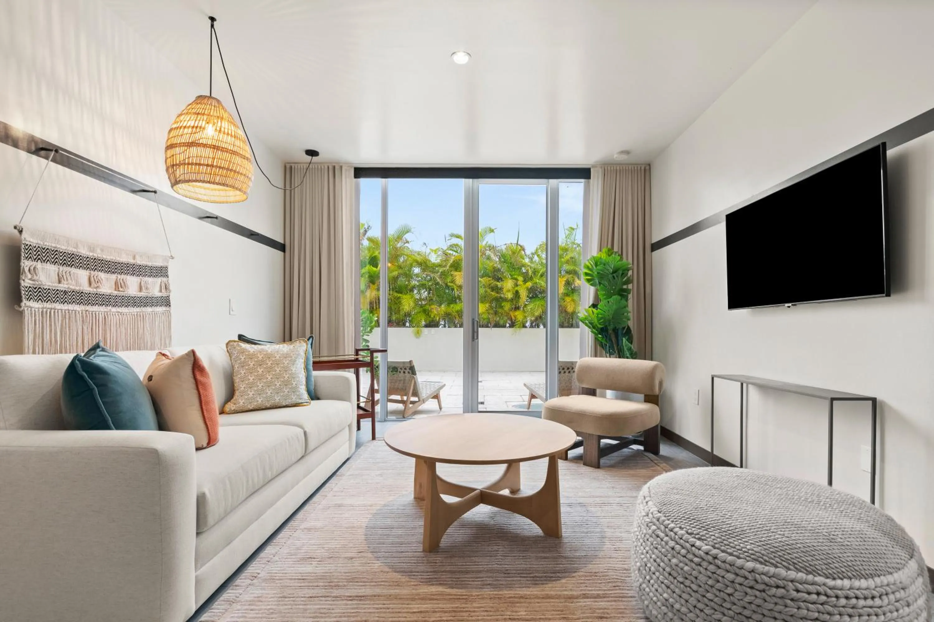 TV and multimedia in The Daydrift