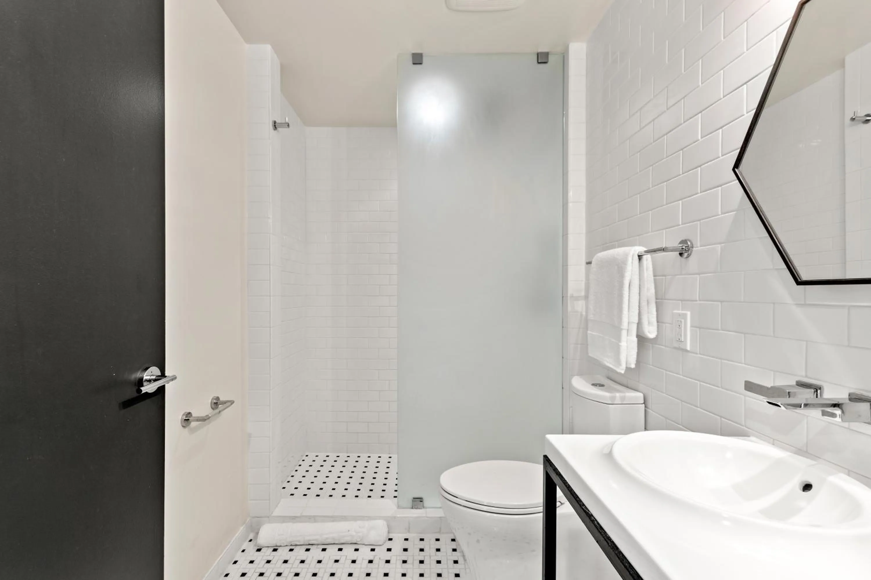 Shower in The Daydrift