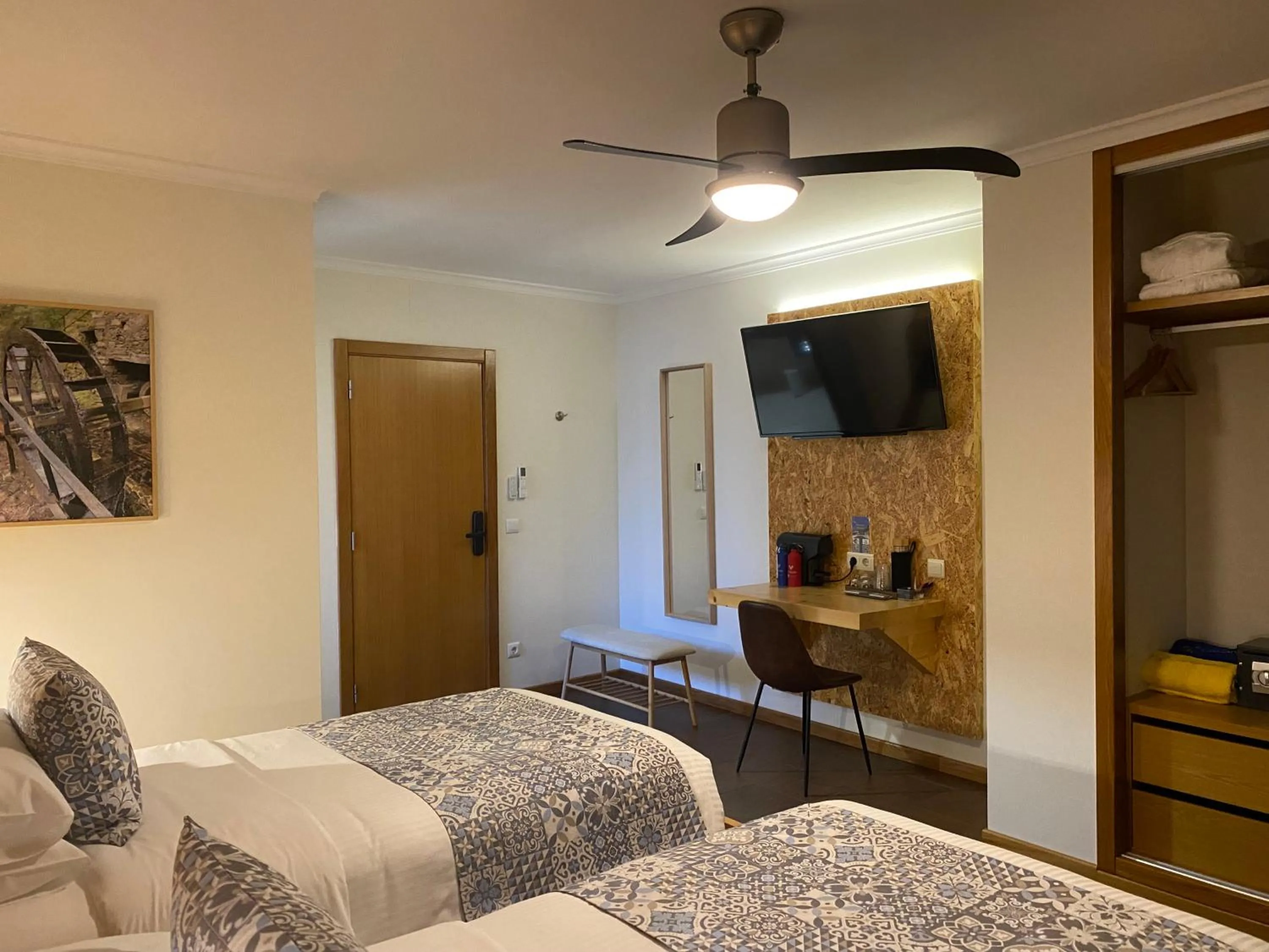 Bed in Casa Carvalhal - Adults Only