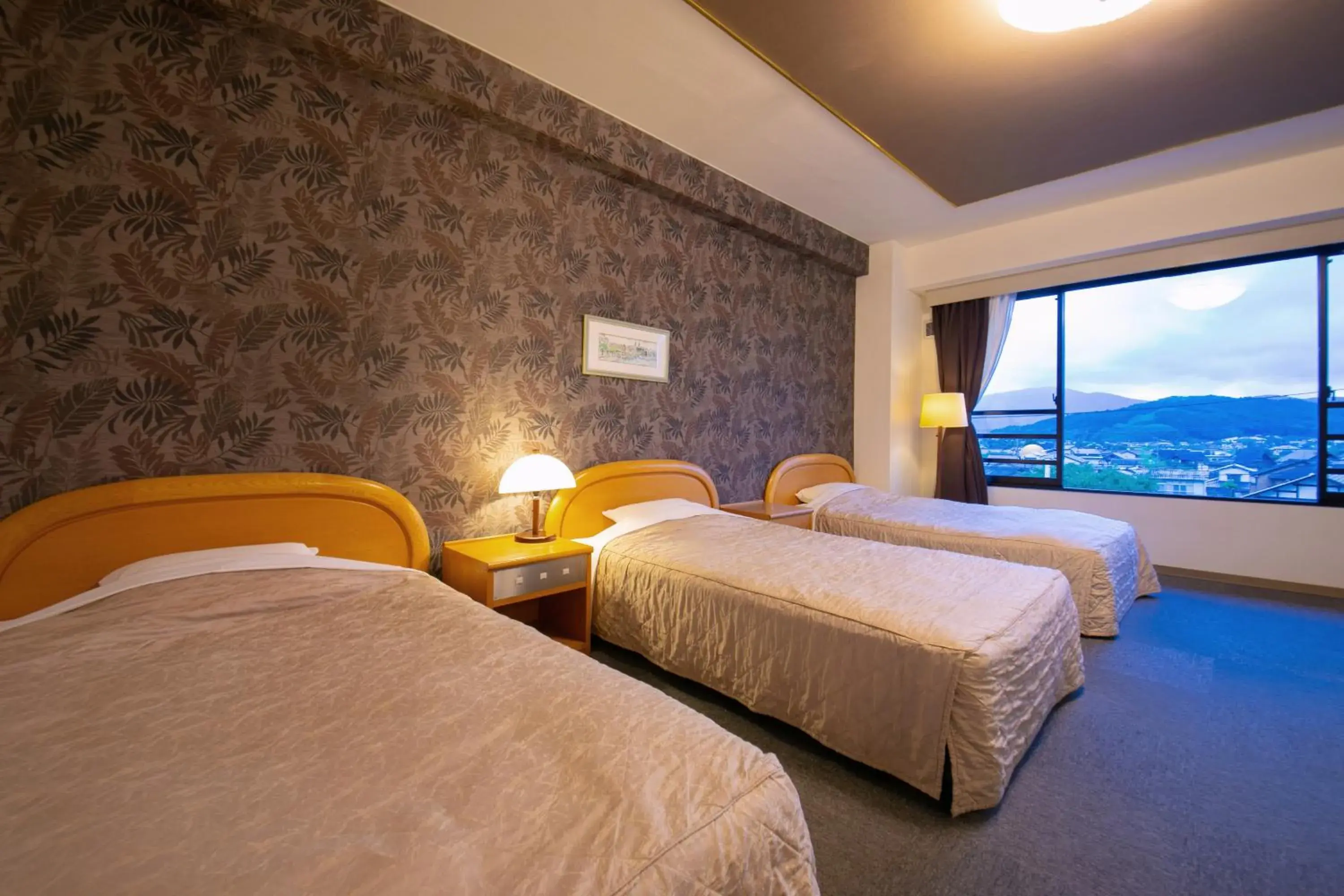 Photo of the whole room, Bed in Yufuin Sansuikan Photo of the whole room, Bed in Yufuin Sansuikan