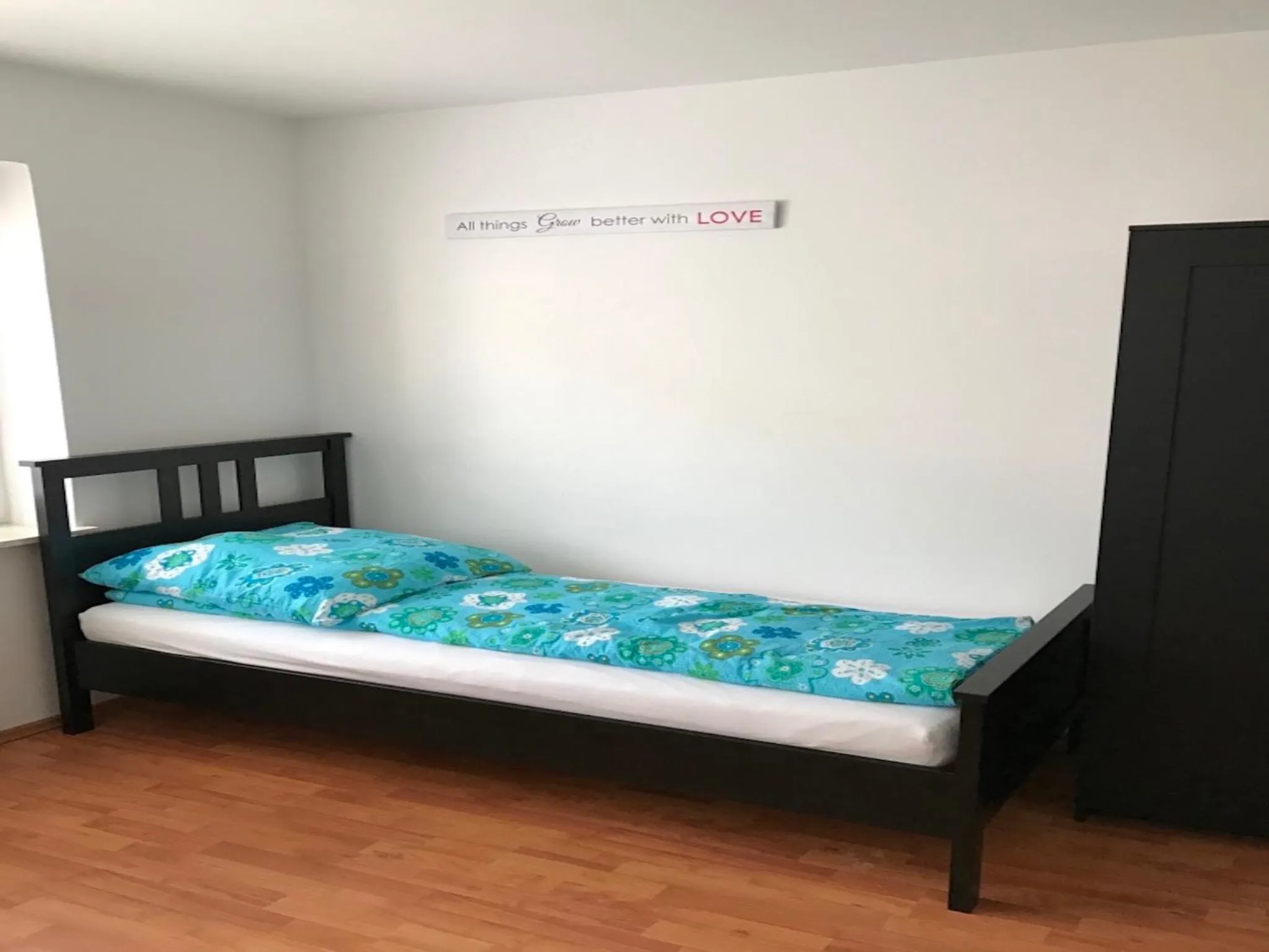 Bedroom, Bed in White House Castrop Rauxel