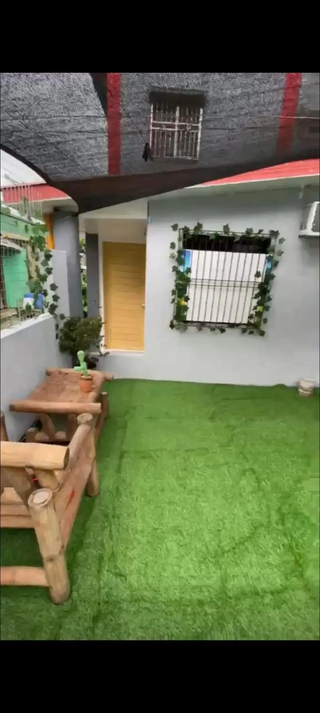 Nics Studiotel - Massage chair Nics Studiotel - Massage chair