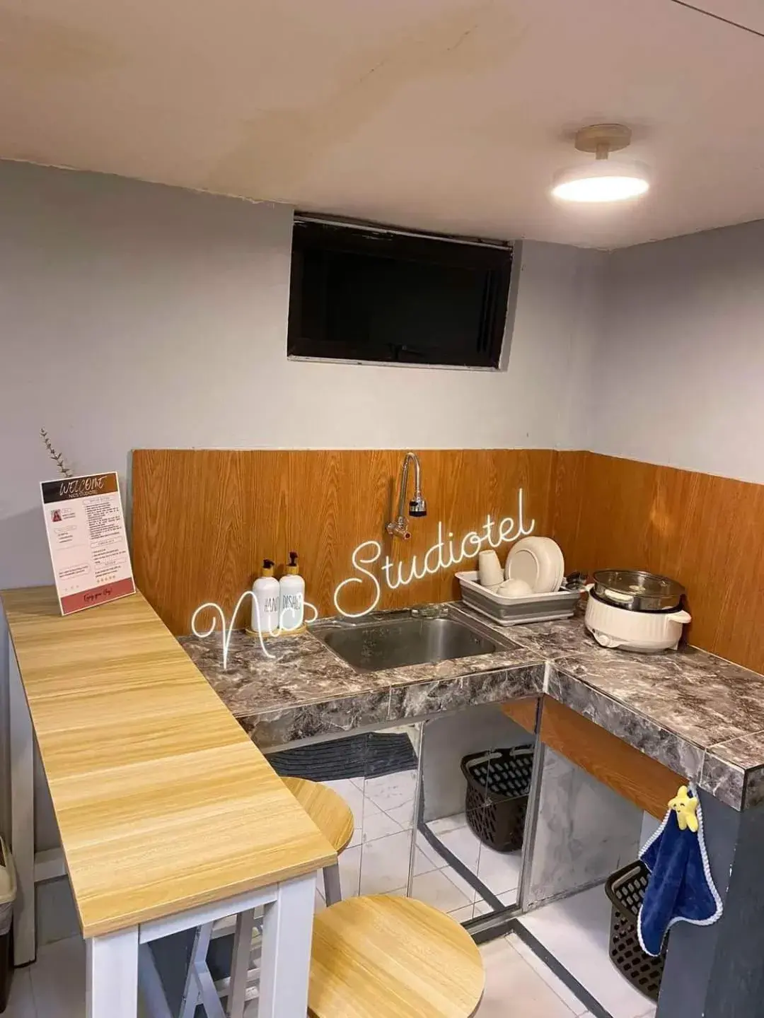 Nics Studiotel - Massage chair Nics Studiotel - Massage chair