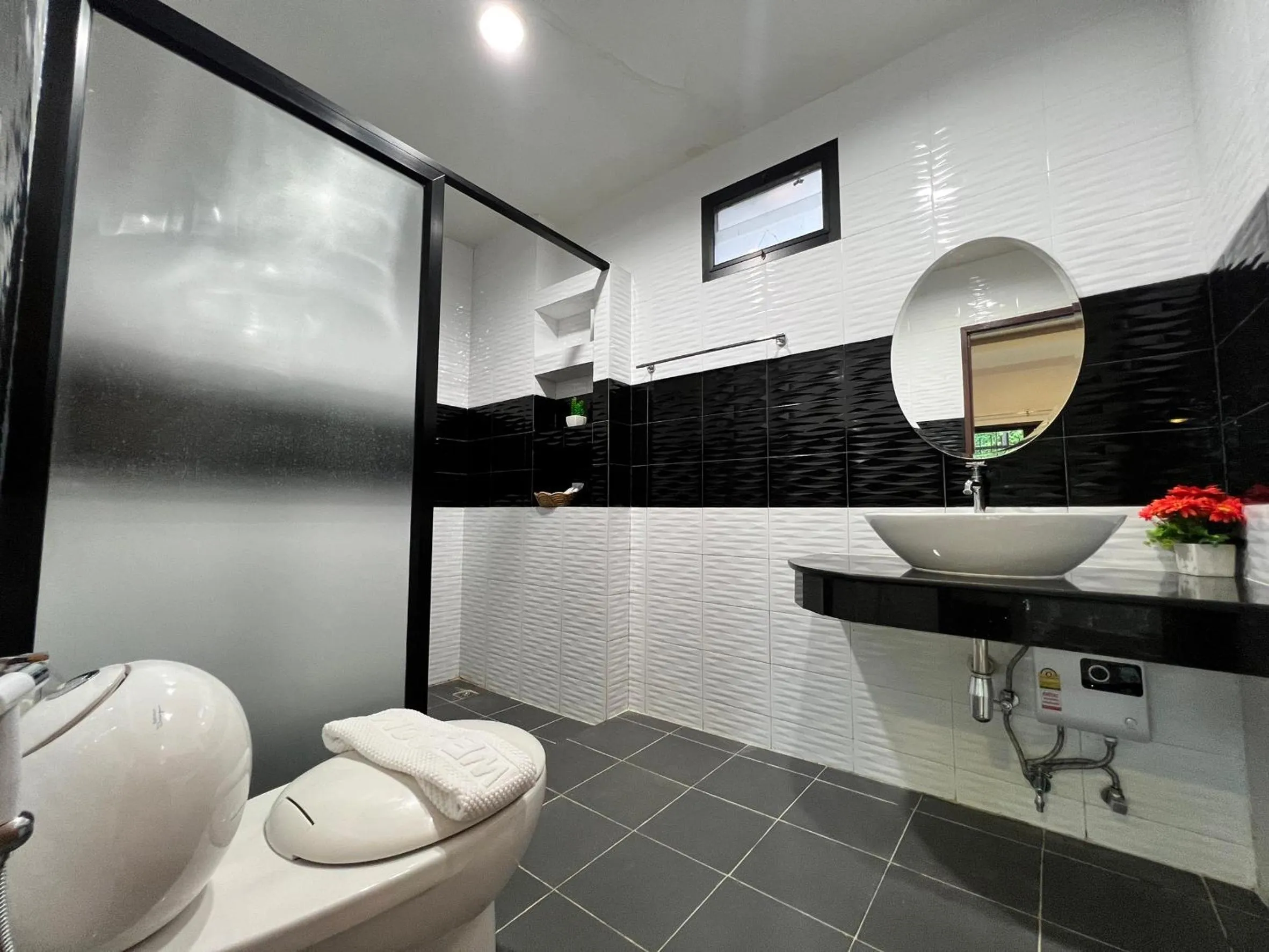 Bathroom in The Canal Garden Resort