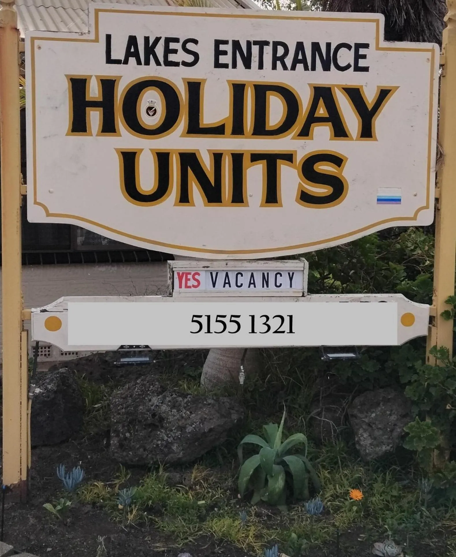 Property logo or sign in Lakes Entrance Holiday Units