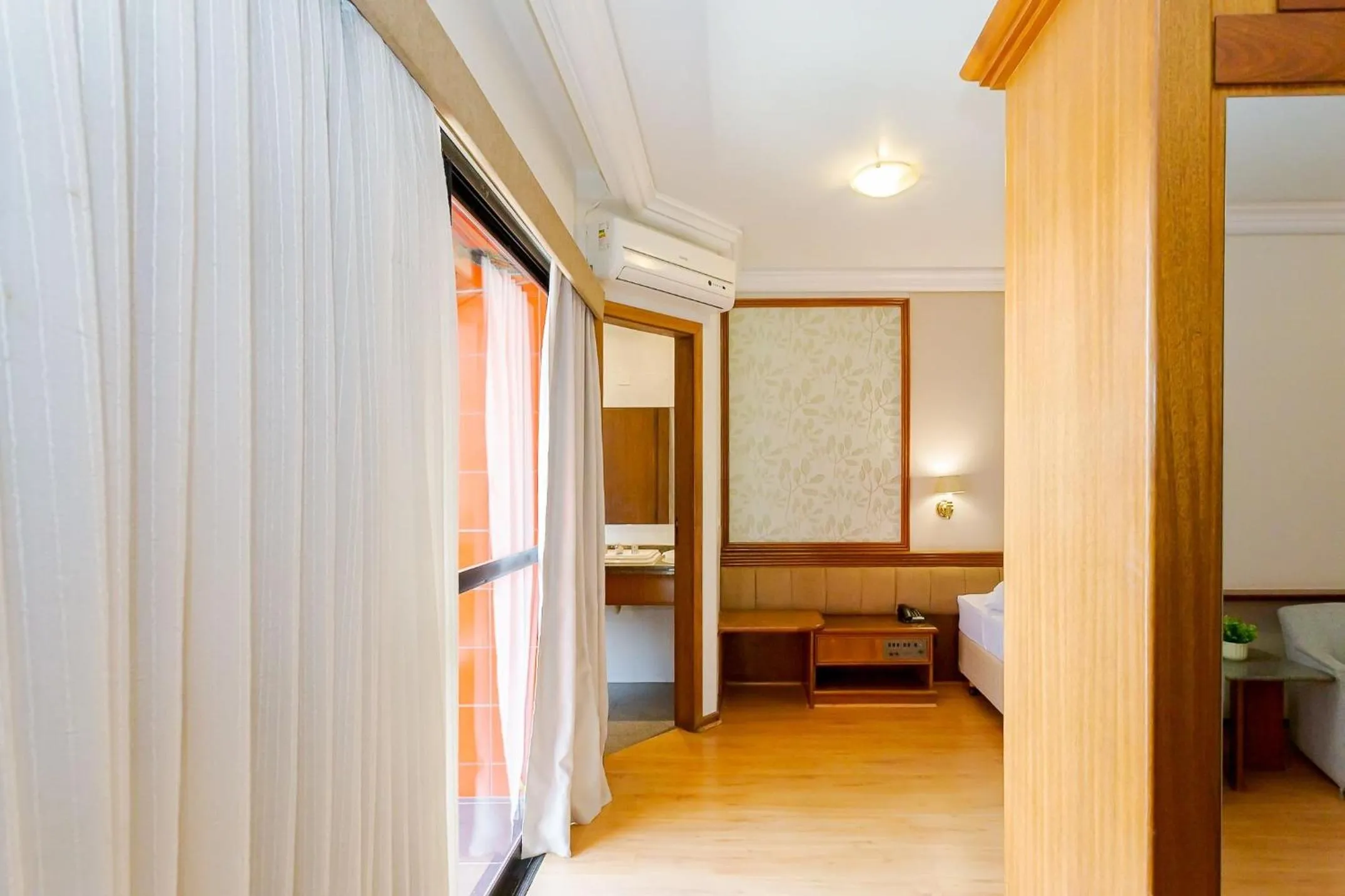 Bedroom, Bed in Batel Residence | Avenida do Batel | Gonzaga Stays