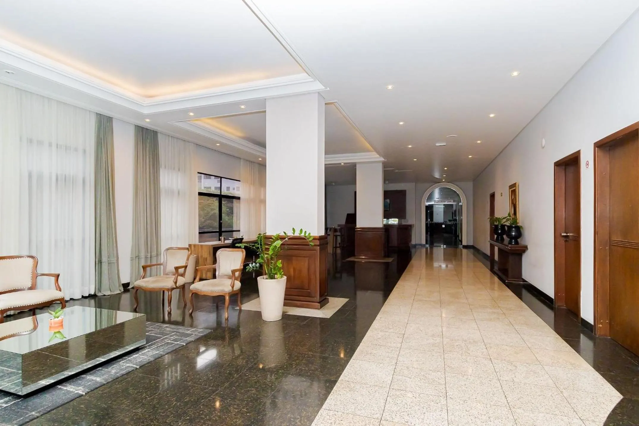 Facade/entrance in Batel Residence | Avenida do Batel | Gonzaga Stays