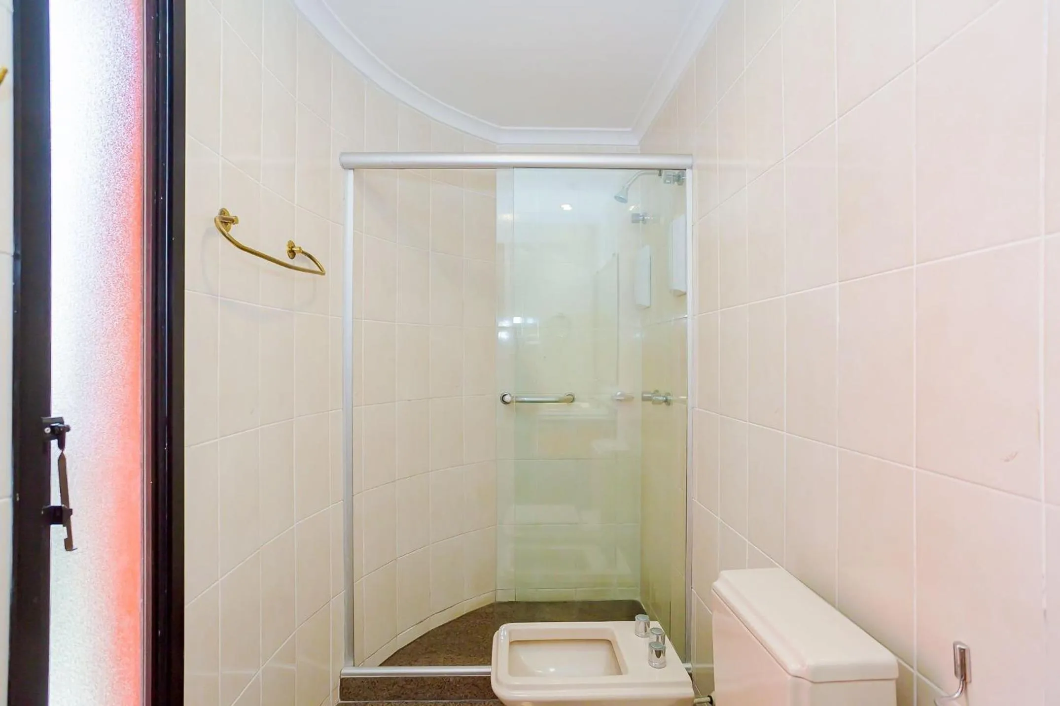 Toilet in Batel Residence | Avenida do Batel | Gonzaga Stays