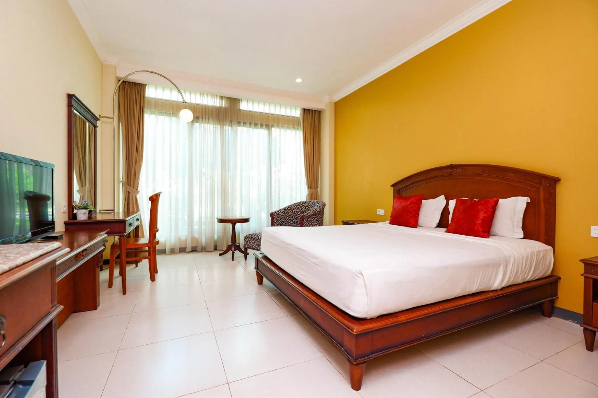 Bed in Maharani Guest House