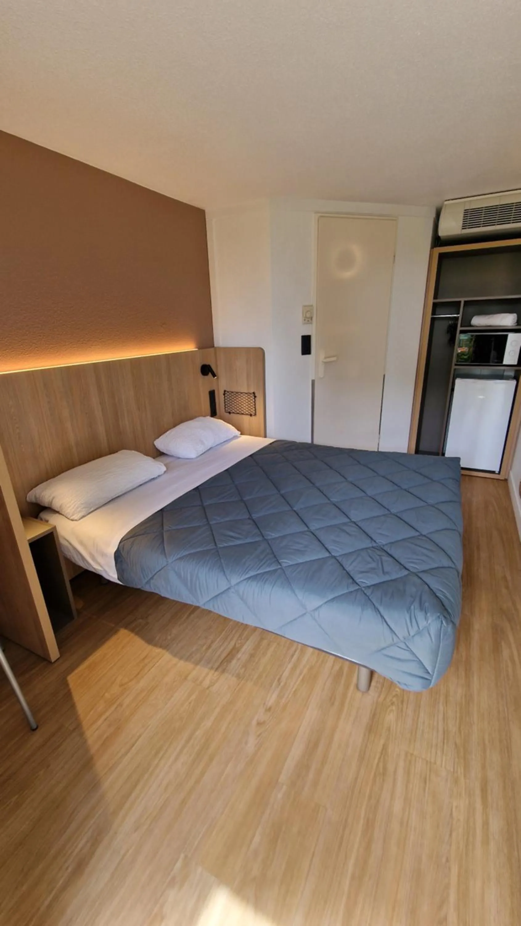 Bed in Premiere Classe Saintes