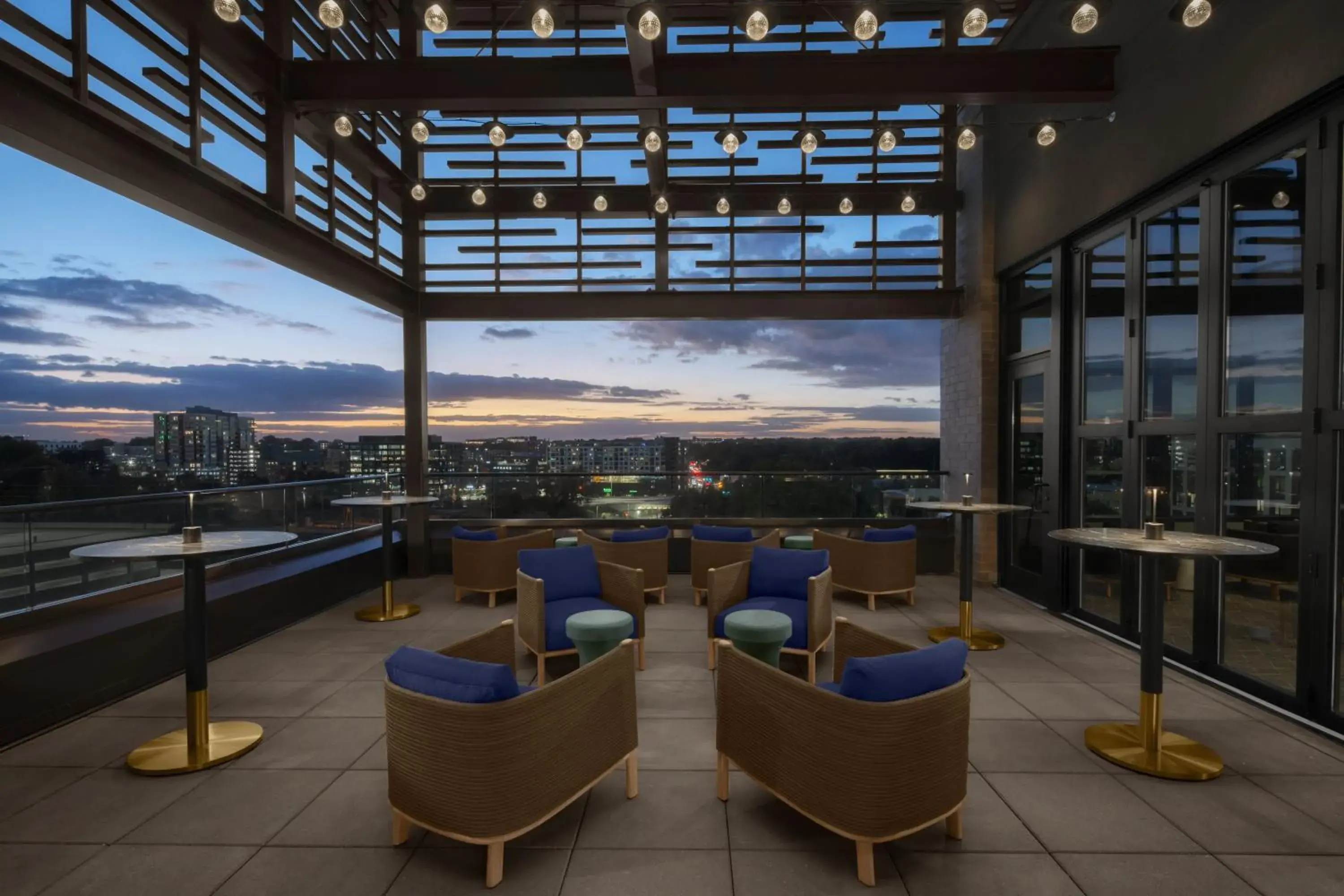 Lounge or bar in Hyatt House Raleigh Downtown/Seaboard Station Lounge or bar in Hyatt House Raleigh Downtown/Seaboard Station