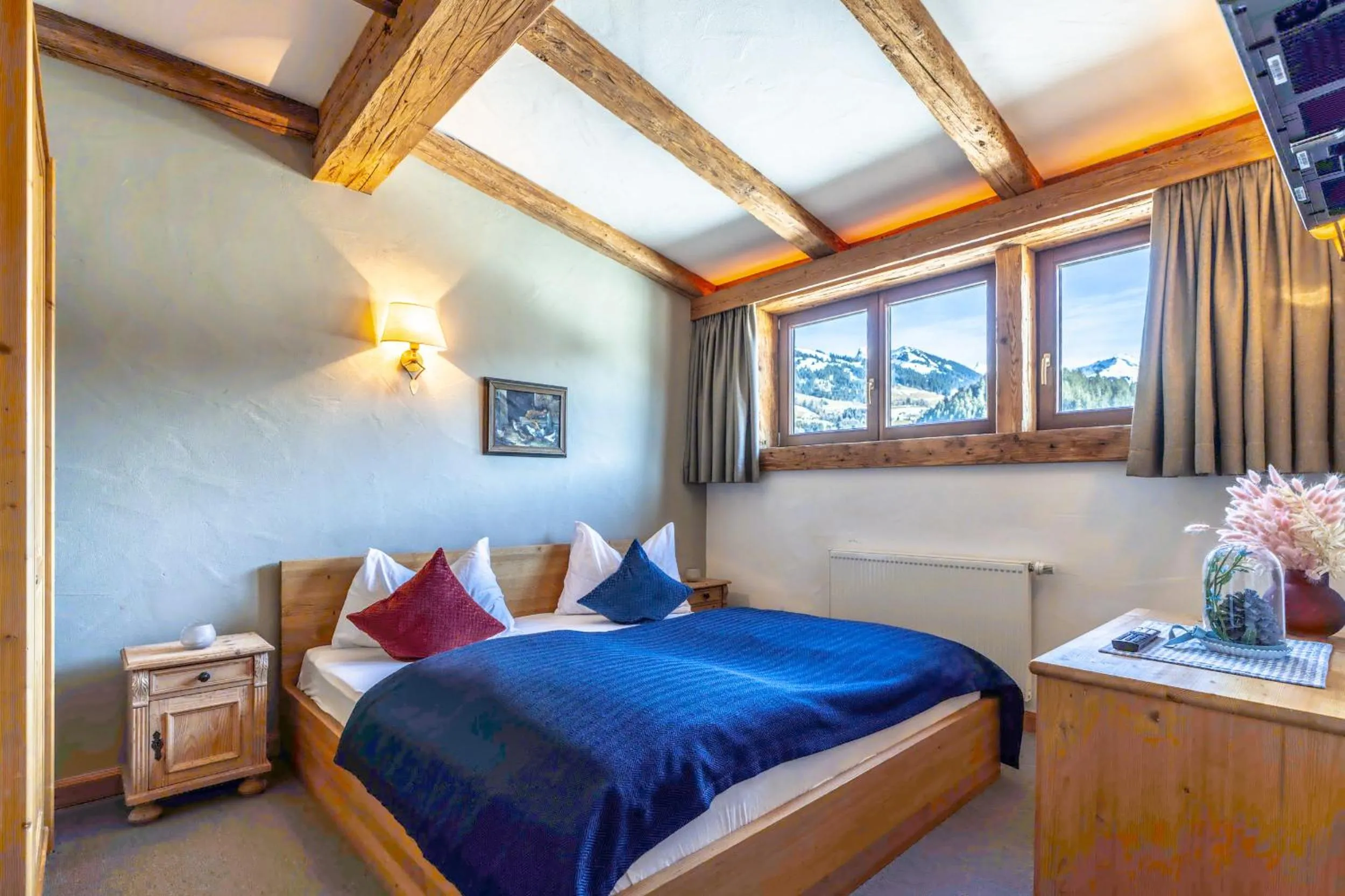 Bed in Gasthof Auwirt in Aurach
