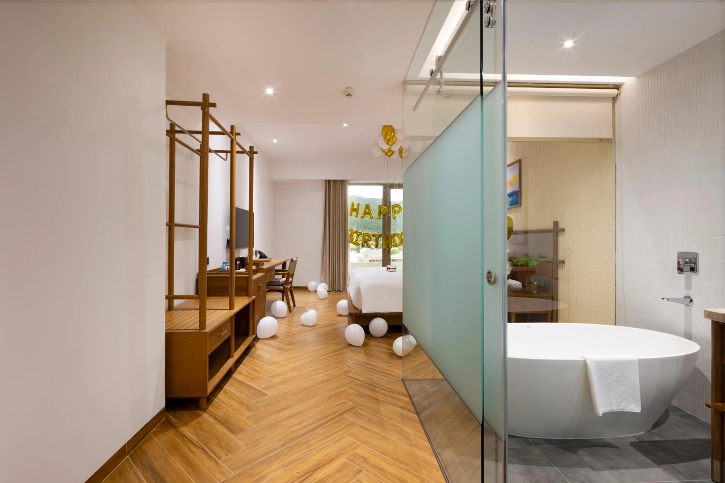 Shower in Iconic Long Hai Hotel