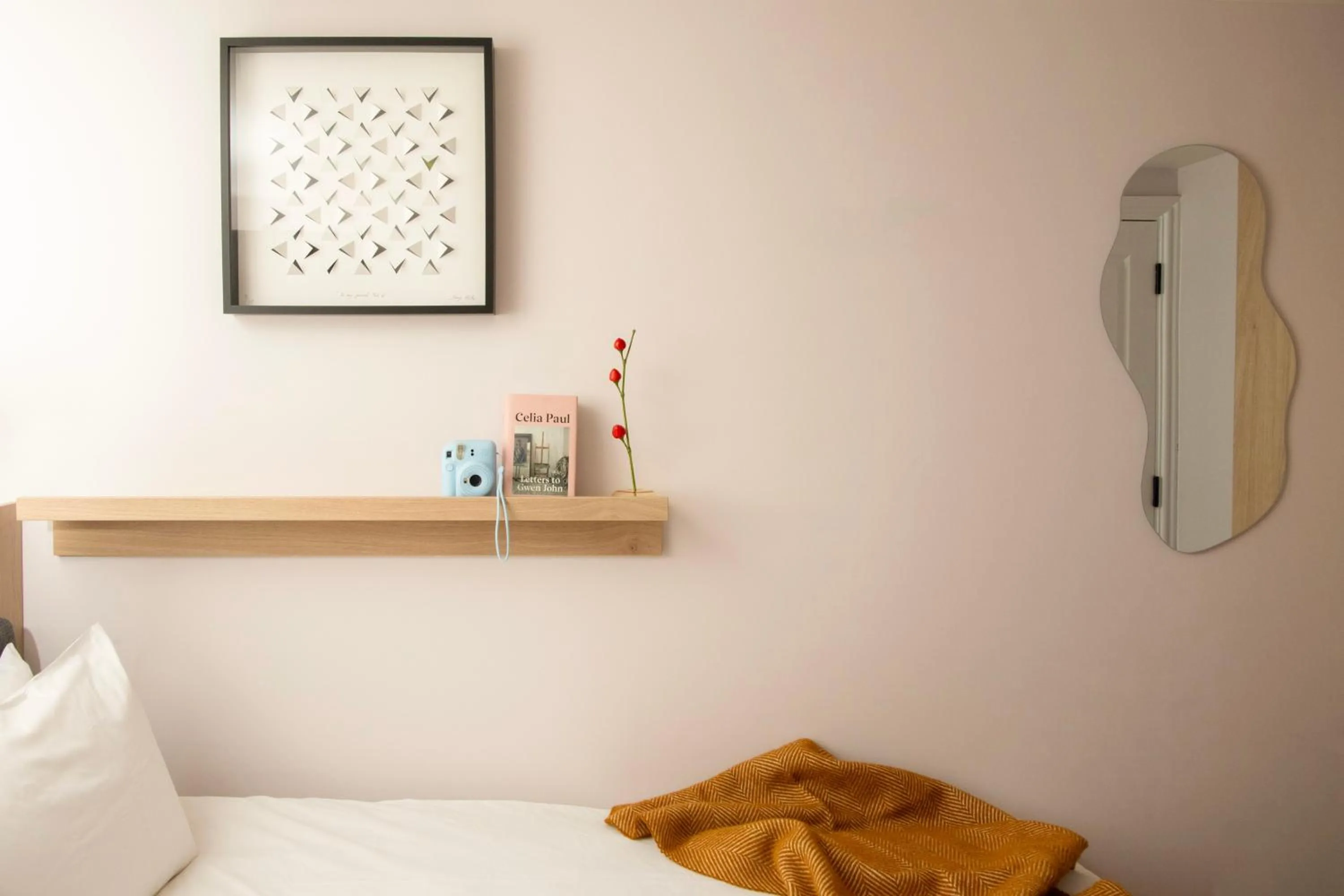 Bed in Bob W London Olympia