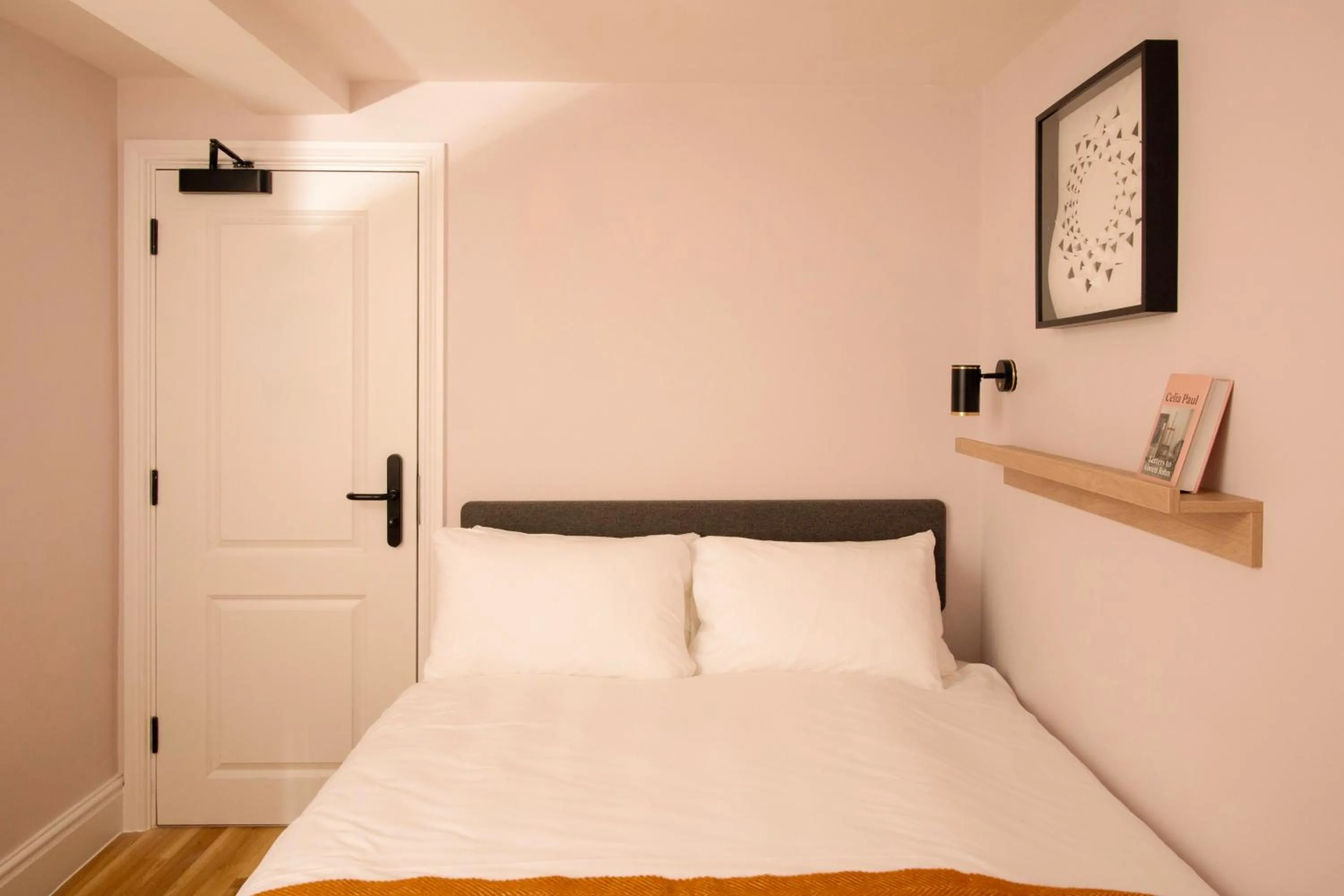 Bed in Bob W London Olympia