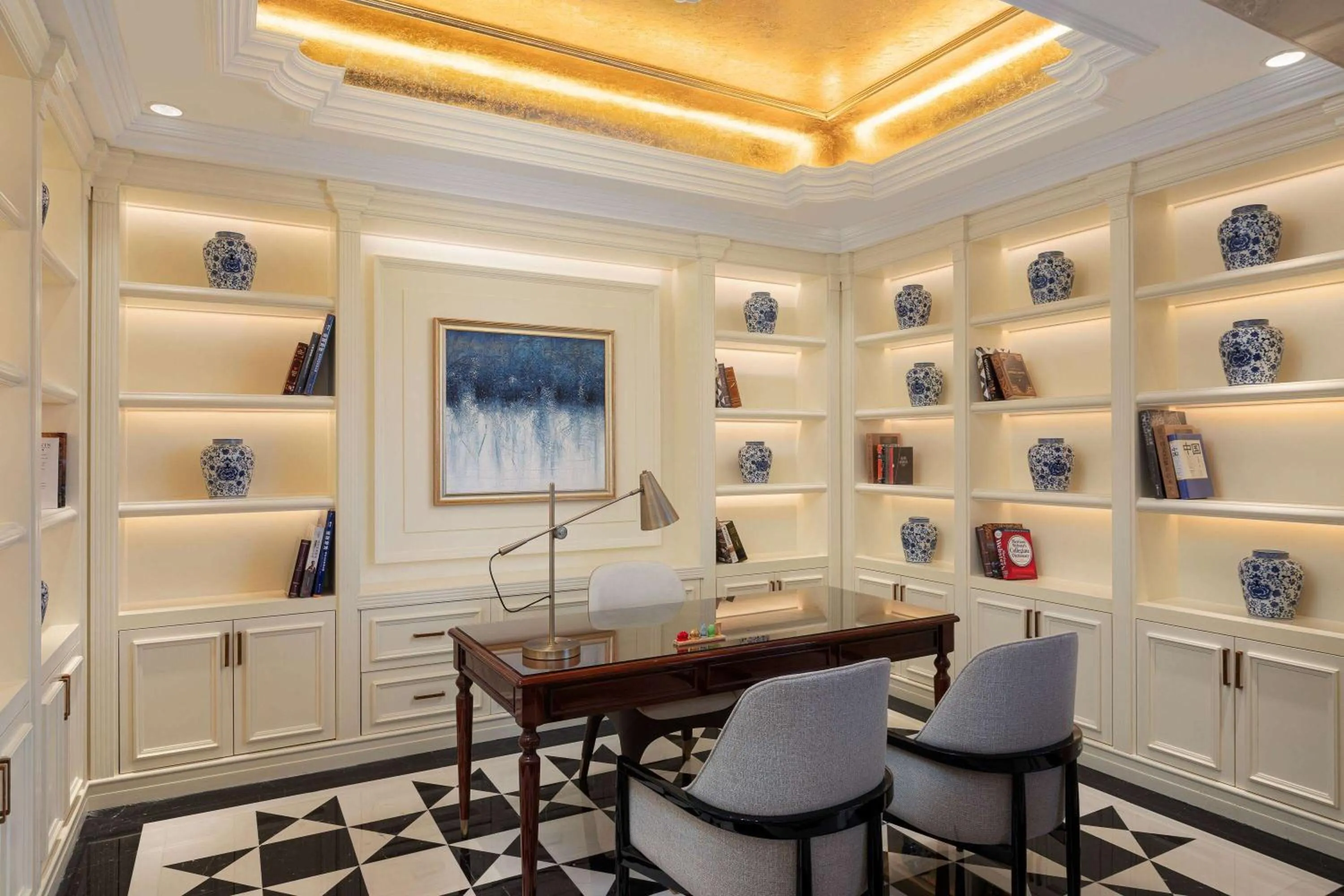 Photo of the whole room in Wyndham Taian West