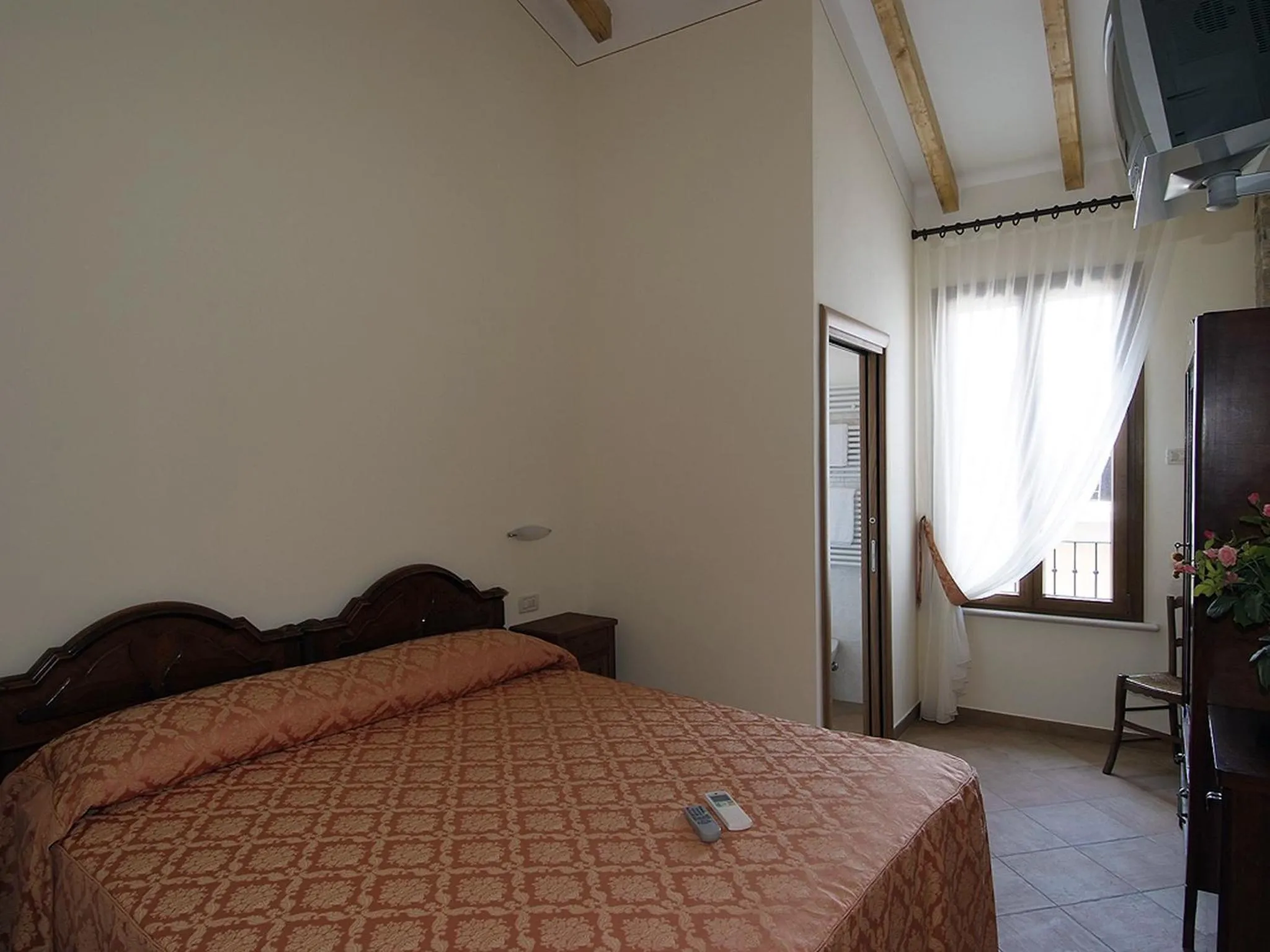 9 Muse Bed and Breakfast