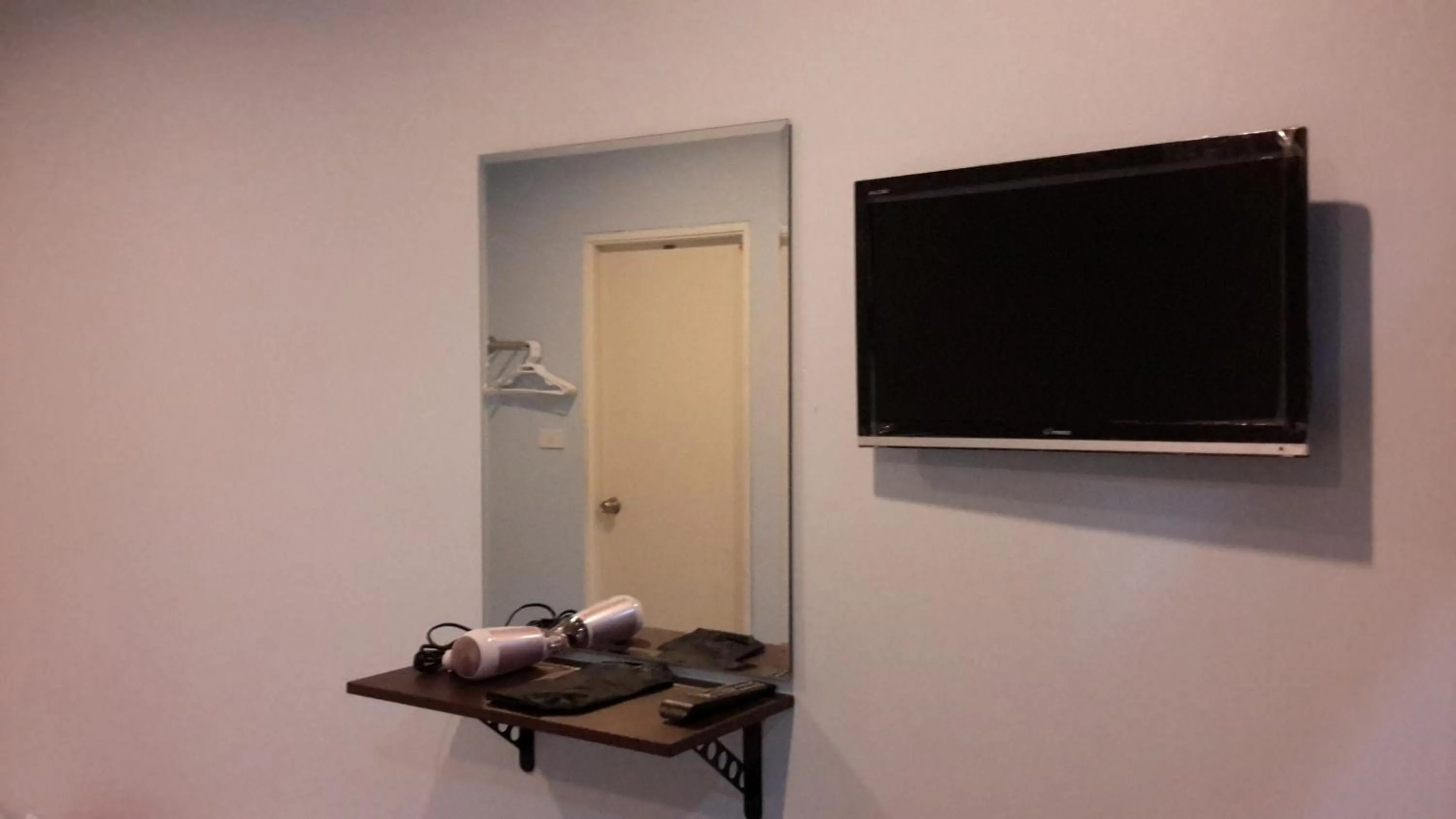 TV and multimedia in Hotel Rung Phangan