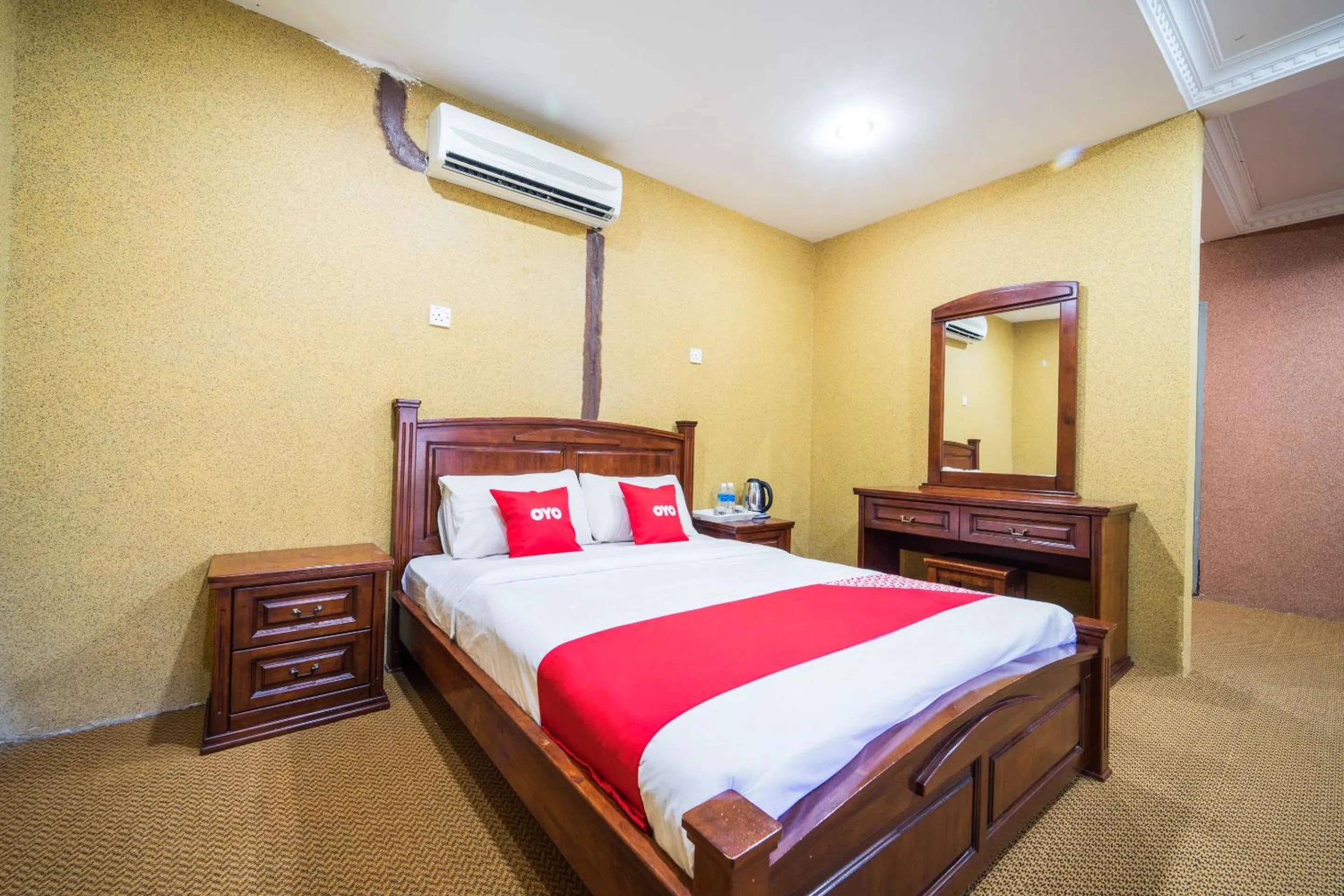 Bedroom, Bed in Hotel O Terap Inn Kuala Nerang
