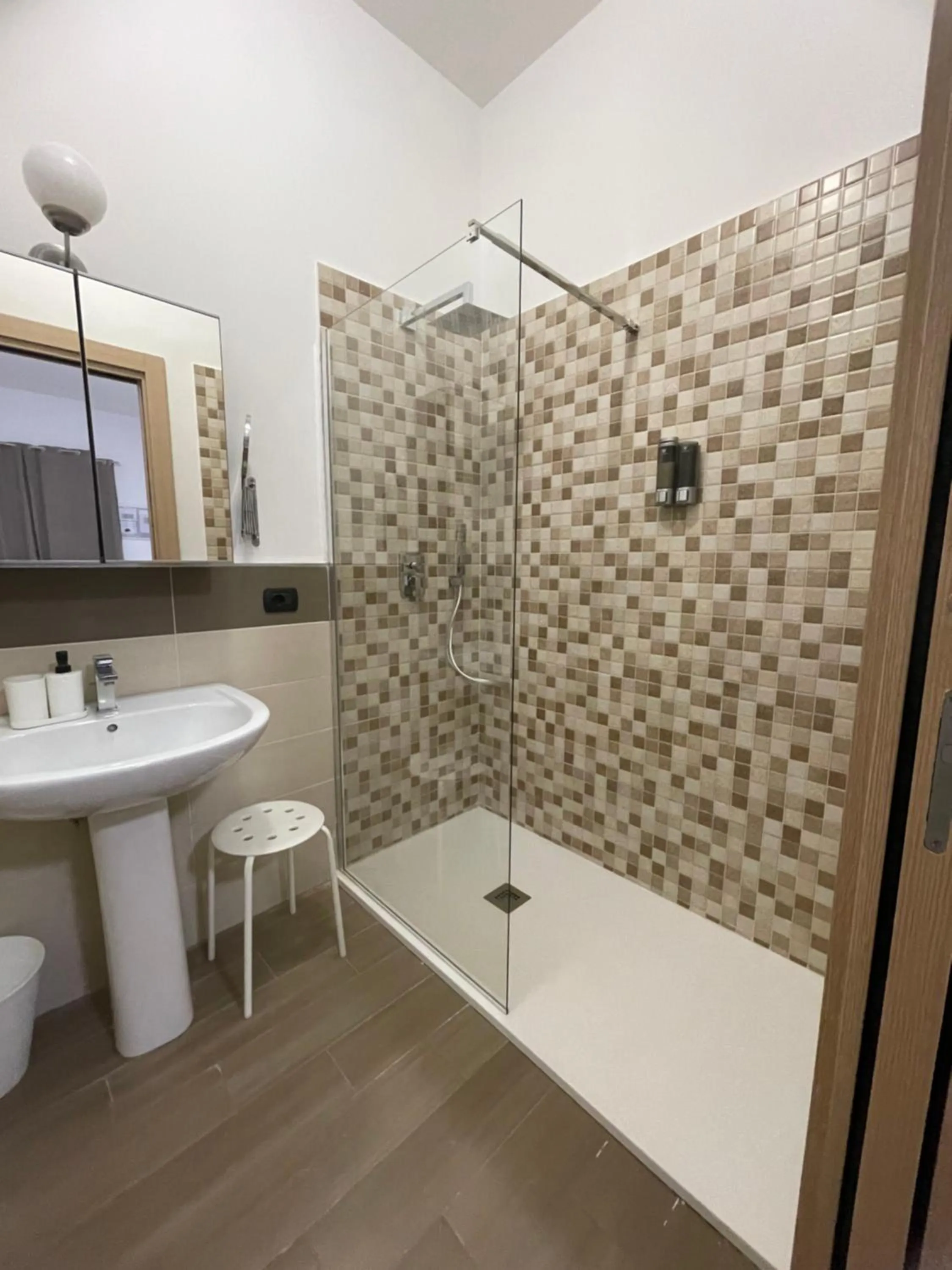 Shower in Zia Bi Bed and Breakfast