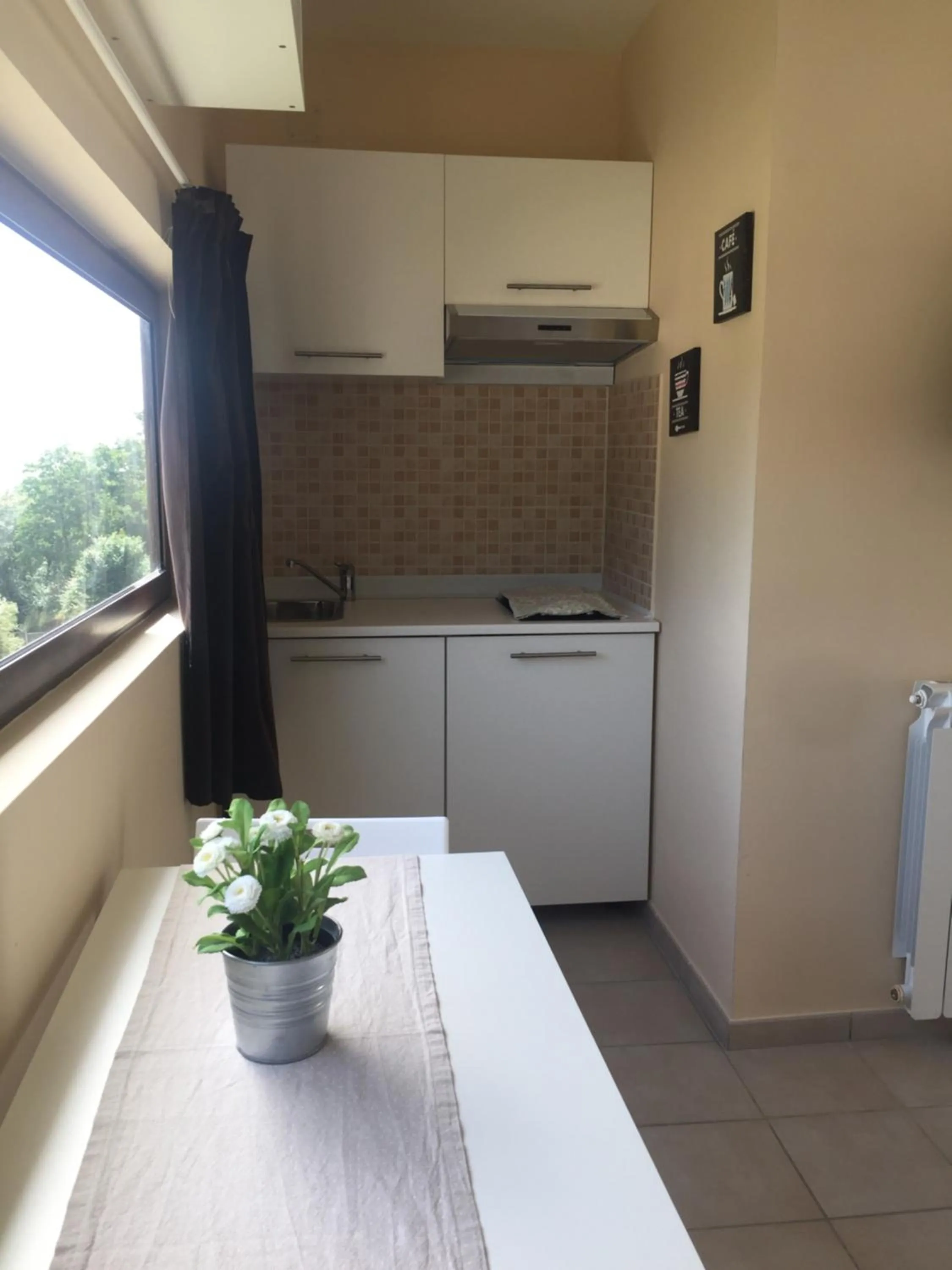 Kitchen or kitchenette in Zia Bi Bed and Breakfast