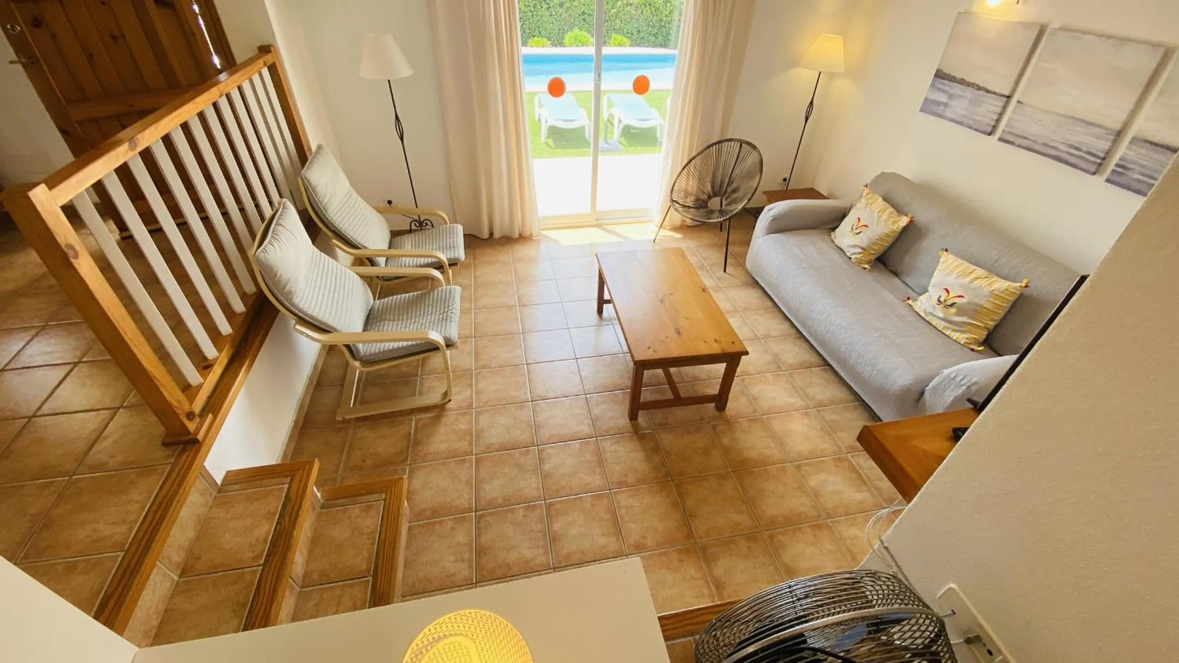 Communal lounge/ TV room in Villa Cristina